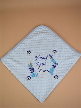 Ana Kuzusu İsme Özel Nohut Battaniye Çelenk At Nazar Boncuk İşlemesi 1BNC52