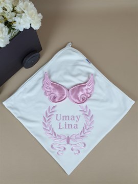 Ana Kuzusu İsme Özel Penye Battaniye Aplike Kadife Kanat 1BNKK15