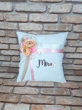 Ana Kuzusu İsme Özel Pleksi Harfli Yastık 1SYPH02