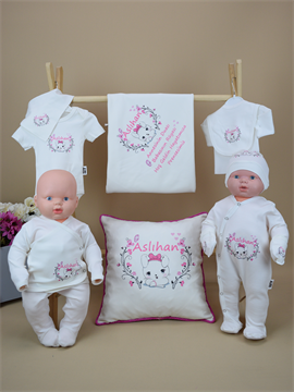 Ana Kuzusu İsme Özel Tavşan Desen Hastane Çıkışı Yastık  Baskı 11TVŞ11