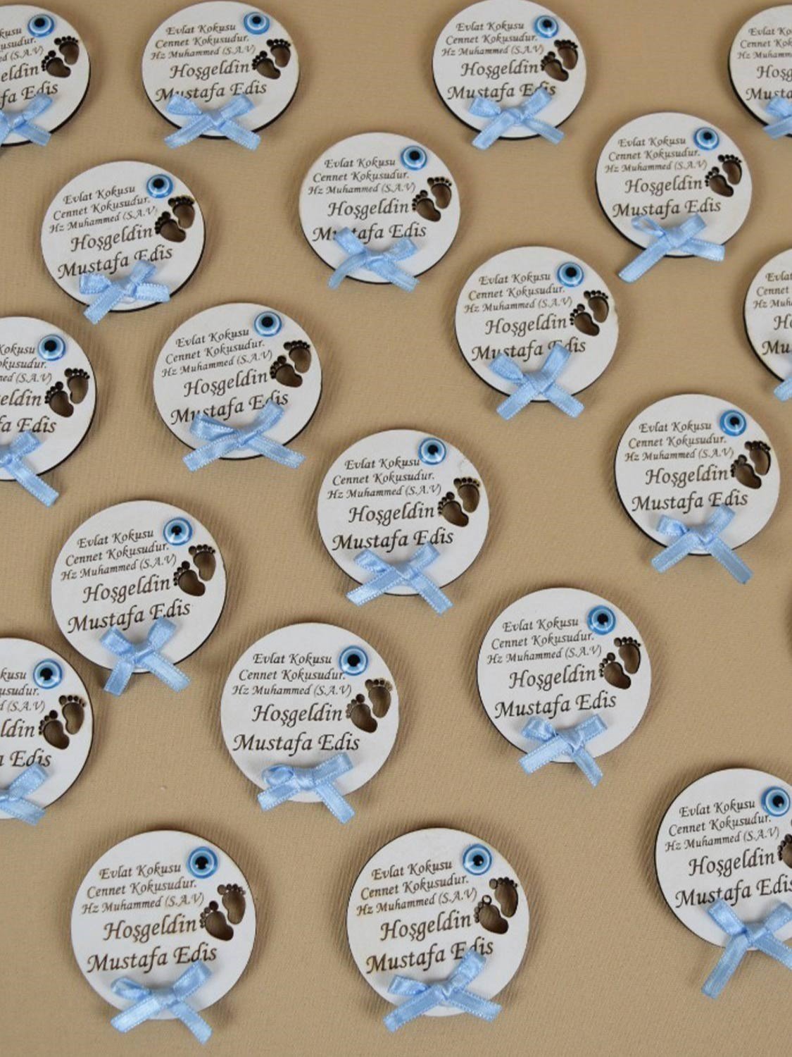 Ana Kuzusu İsme Özel 6 cm Ahşap Magnet 30 Adet 30MA01