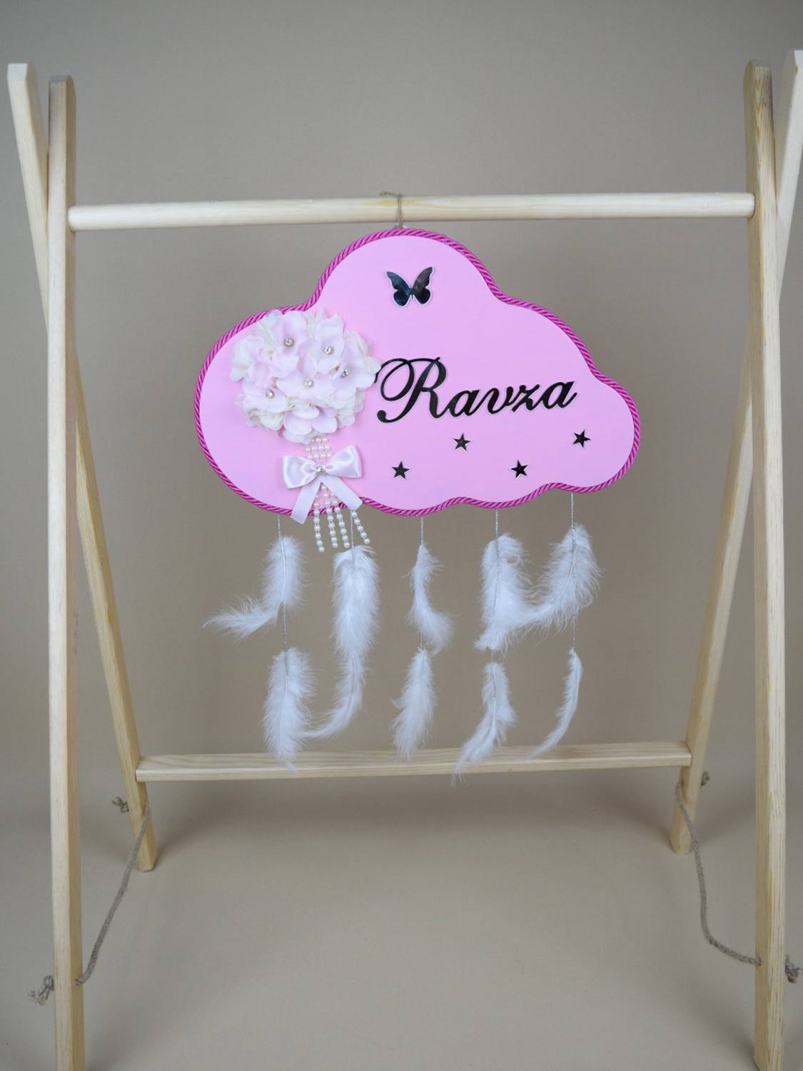 Ana Kuzusu İsme Özel Ahşap Bulut Kapı Süsü 1KPBK01