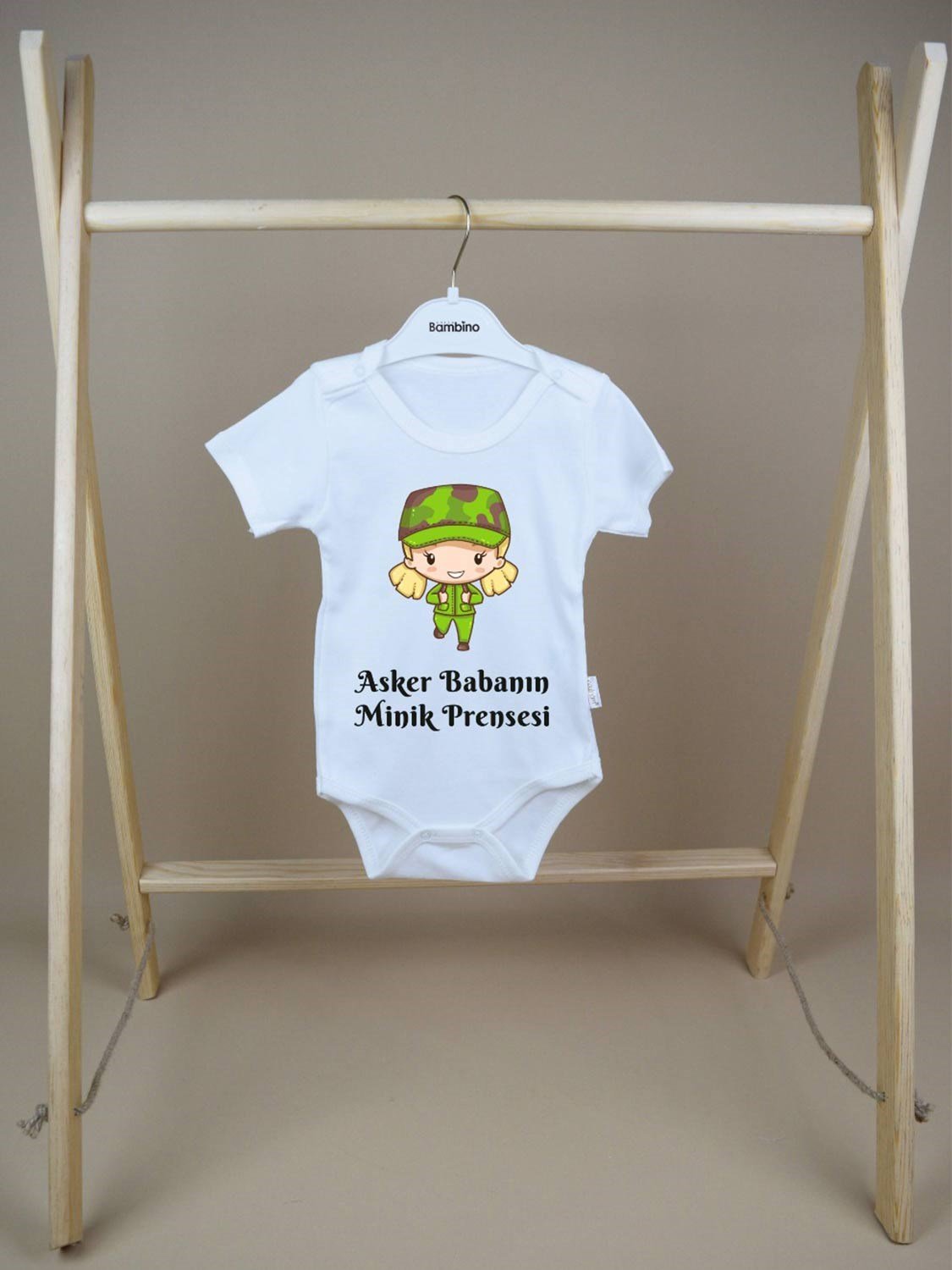Ana Kuzusu İsme Özel Baskı Çıtçıtlı Asker kızı Baskılı 1BDK90