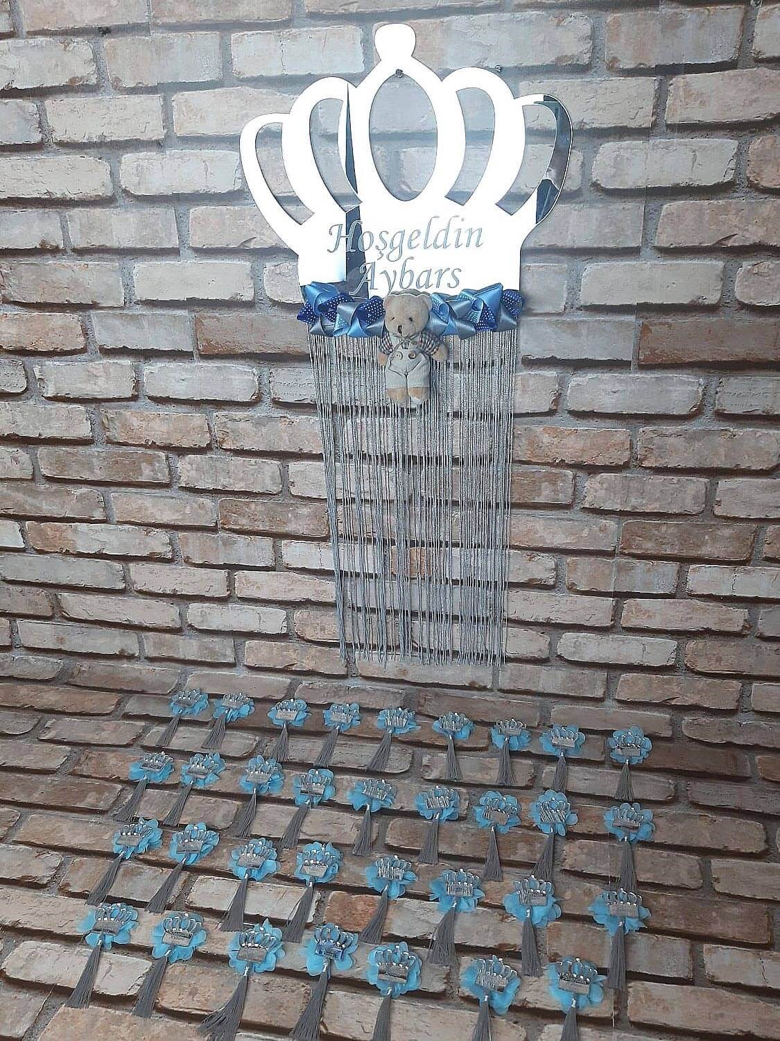 Ana Kuzusu İsme Özel Şeffaf Pleksi Kapı Süsü Taç KST2