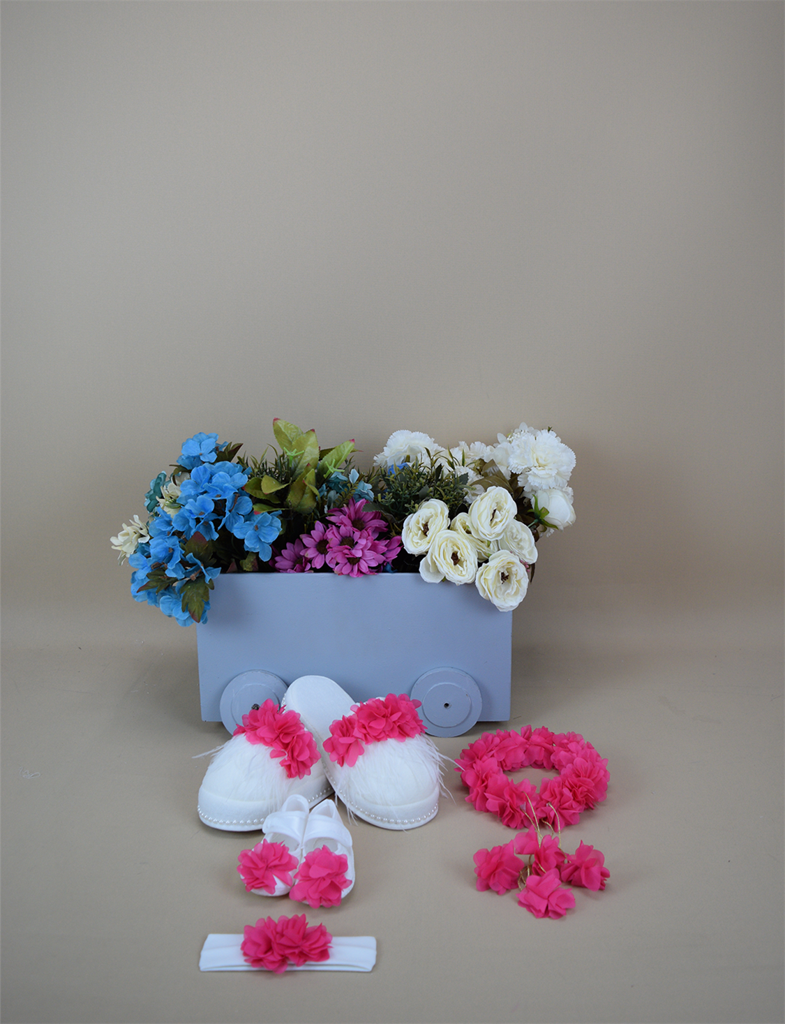 Ana Kuzusu Özel Tasarım Lohusa Taç Terlik Seti Patik Fuşya Lazer Kesim Çiçek 4LTT07