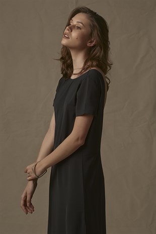 Milena Dress in Black