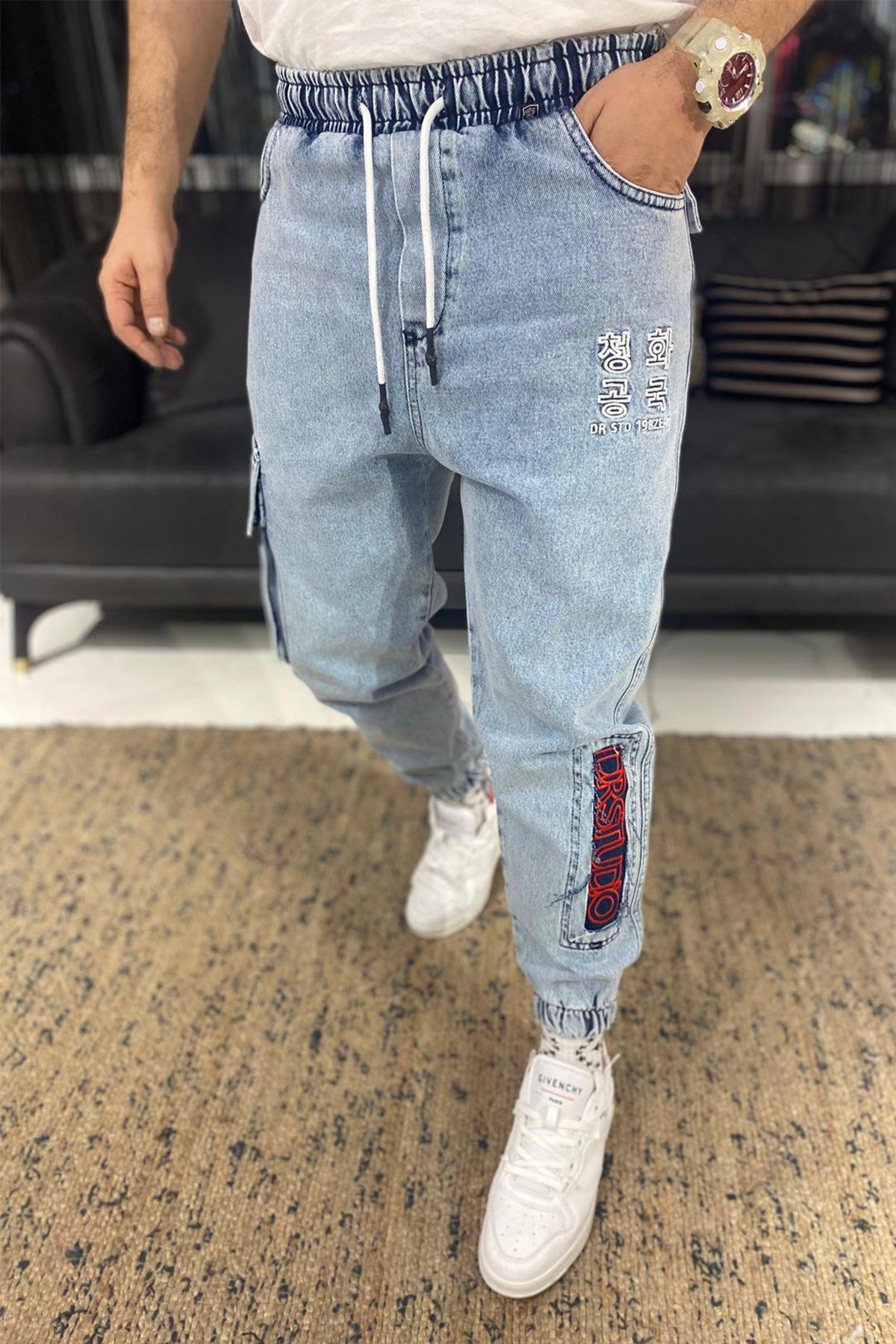 Erkek Buz Mavisi Kargo Cepli Lastik Paçalı Bol Kot Pantolon Jeans