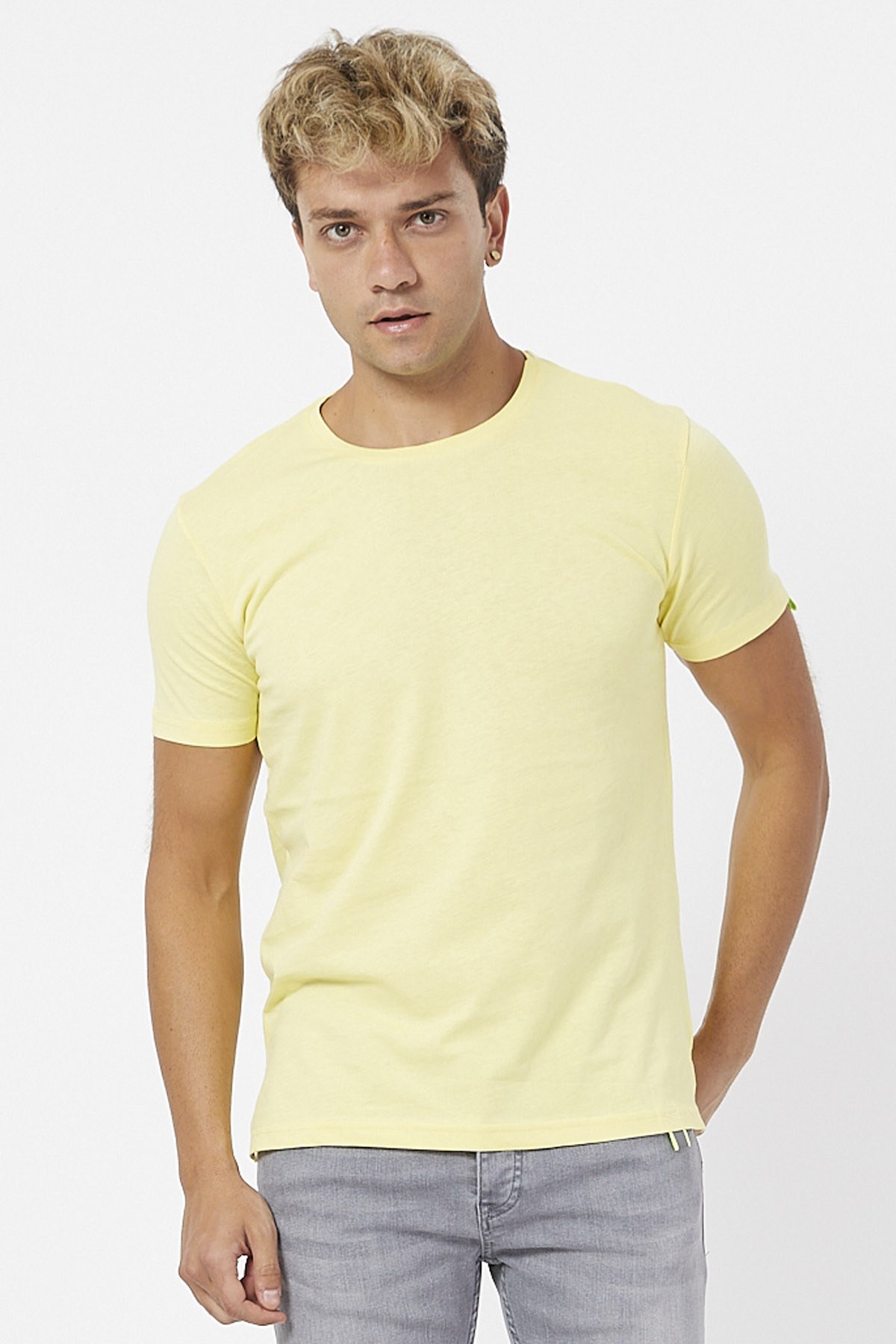 Sarı Erkek Arkası Reflektörlü T-Shirt Slim Fit