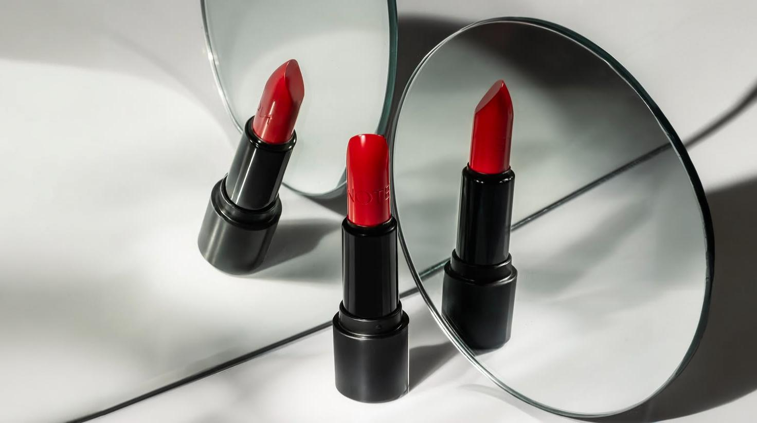 Blurred-Lips