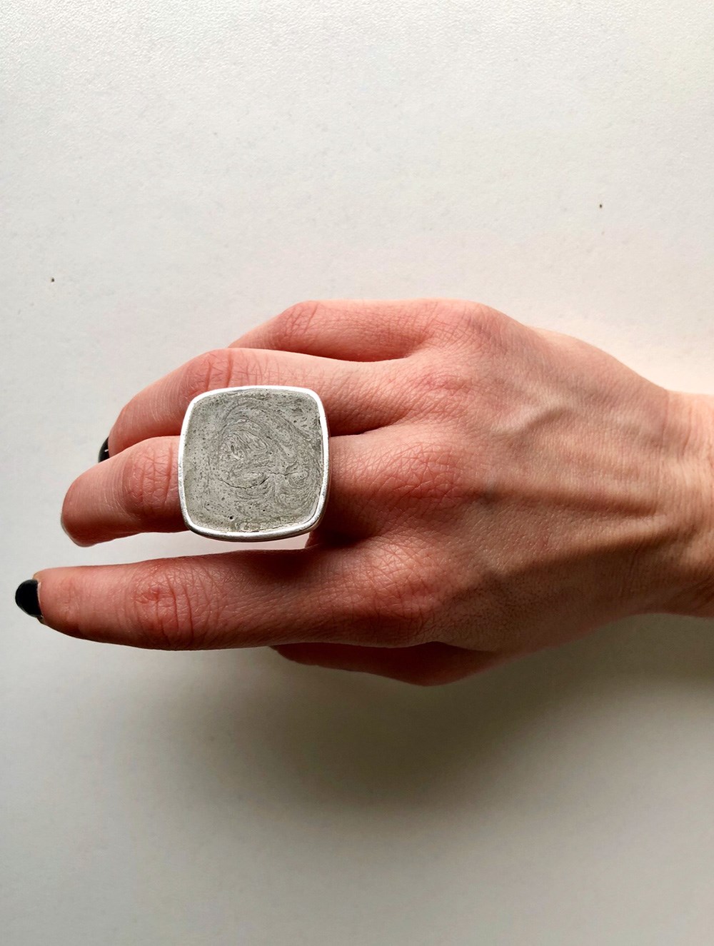 CONCRETE RING - ROOT DESIGN