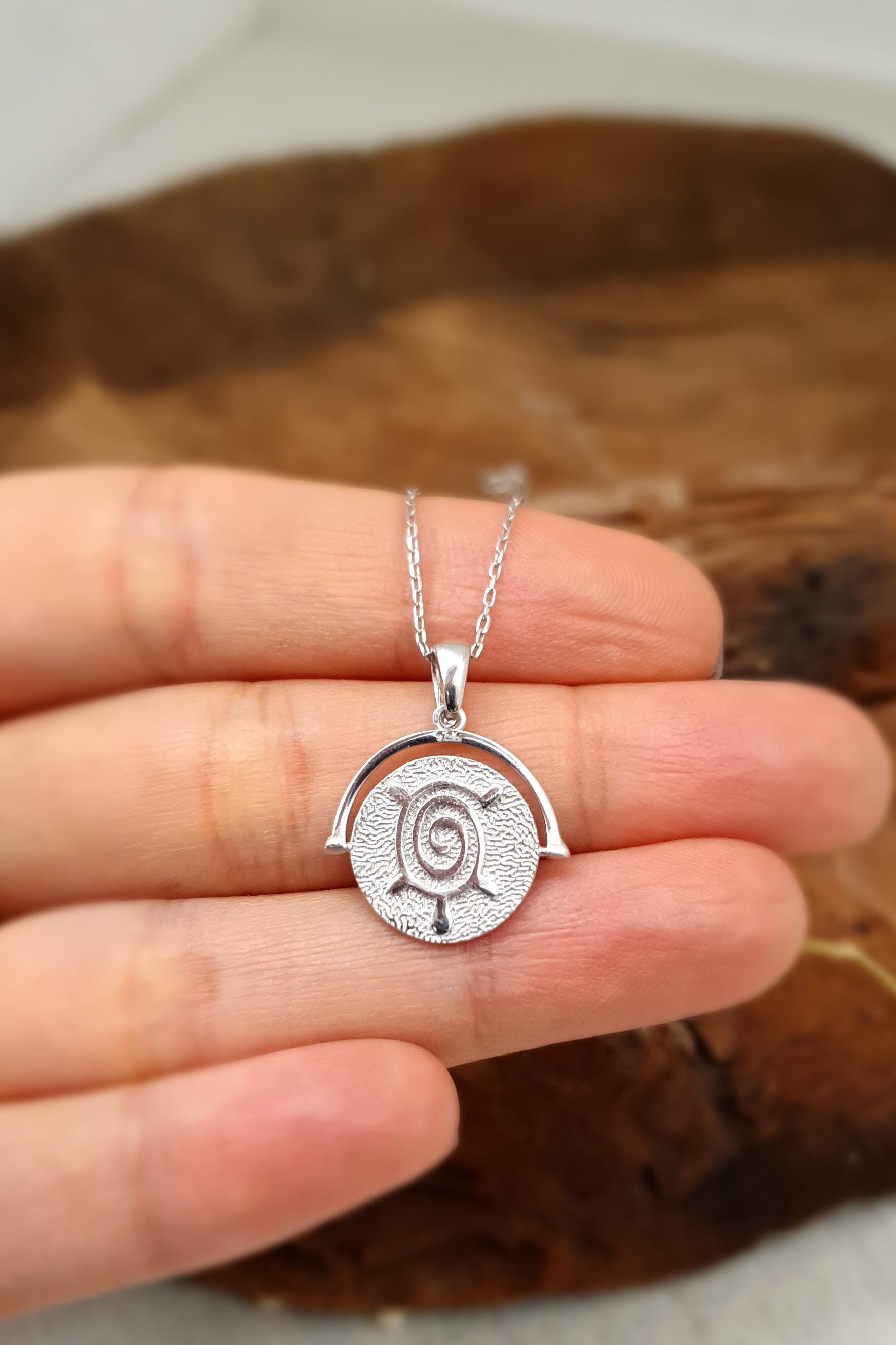 Kaplumbağa Kolye Gümüş El Yapımı Akış ve Yeniden Doğum Sembolü