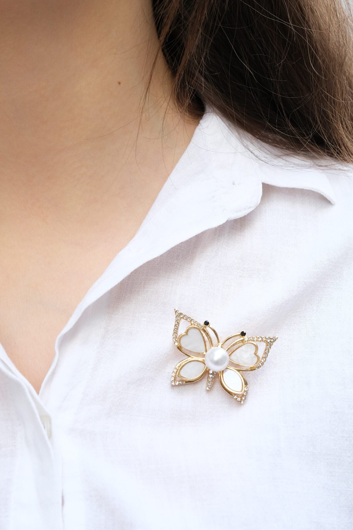 Kelebek Figürlü Broş