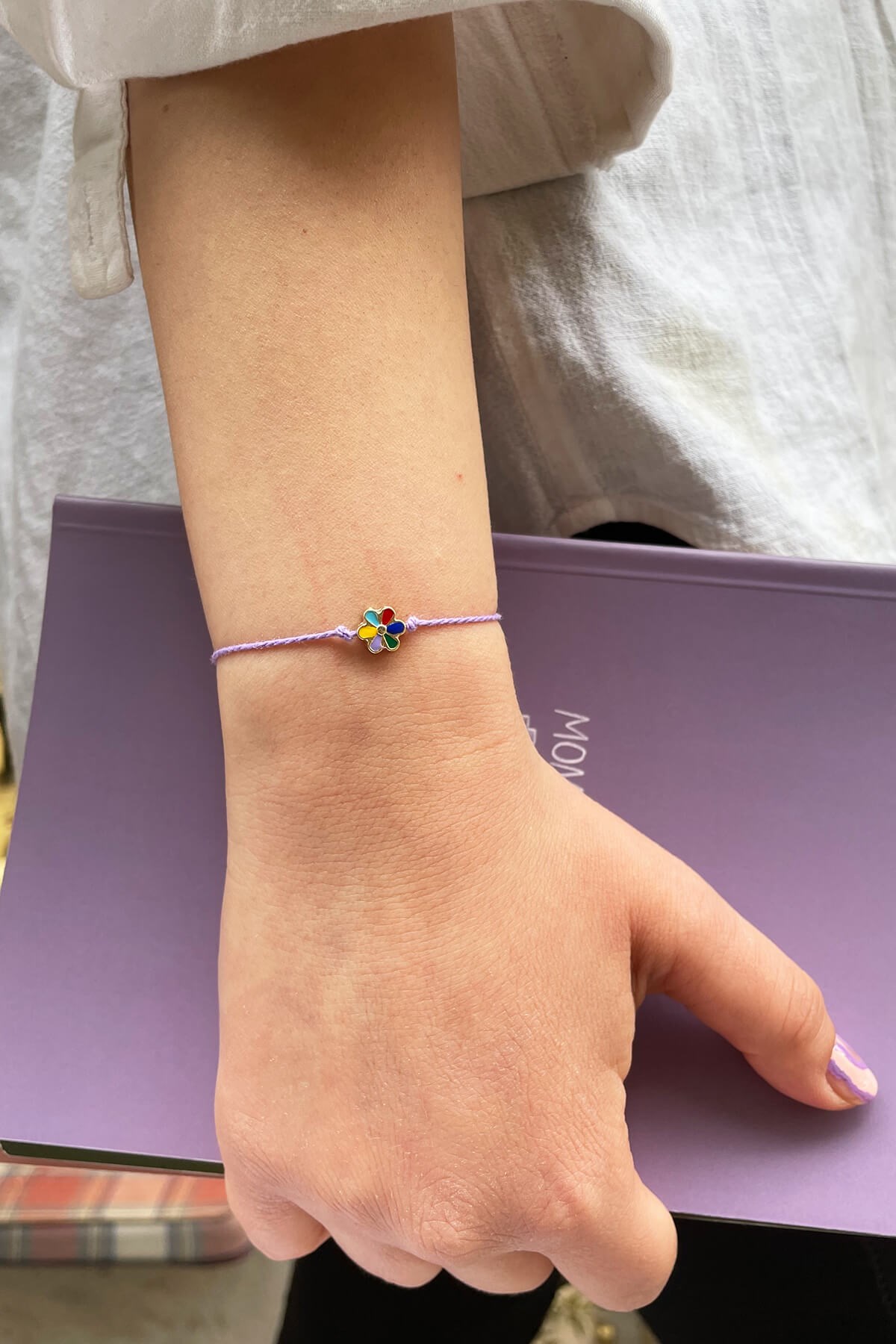 Lila İpli Papatya Bileklik