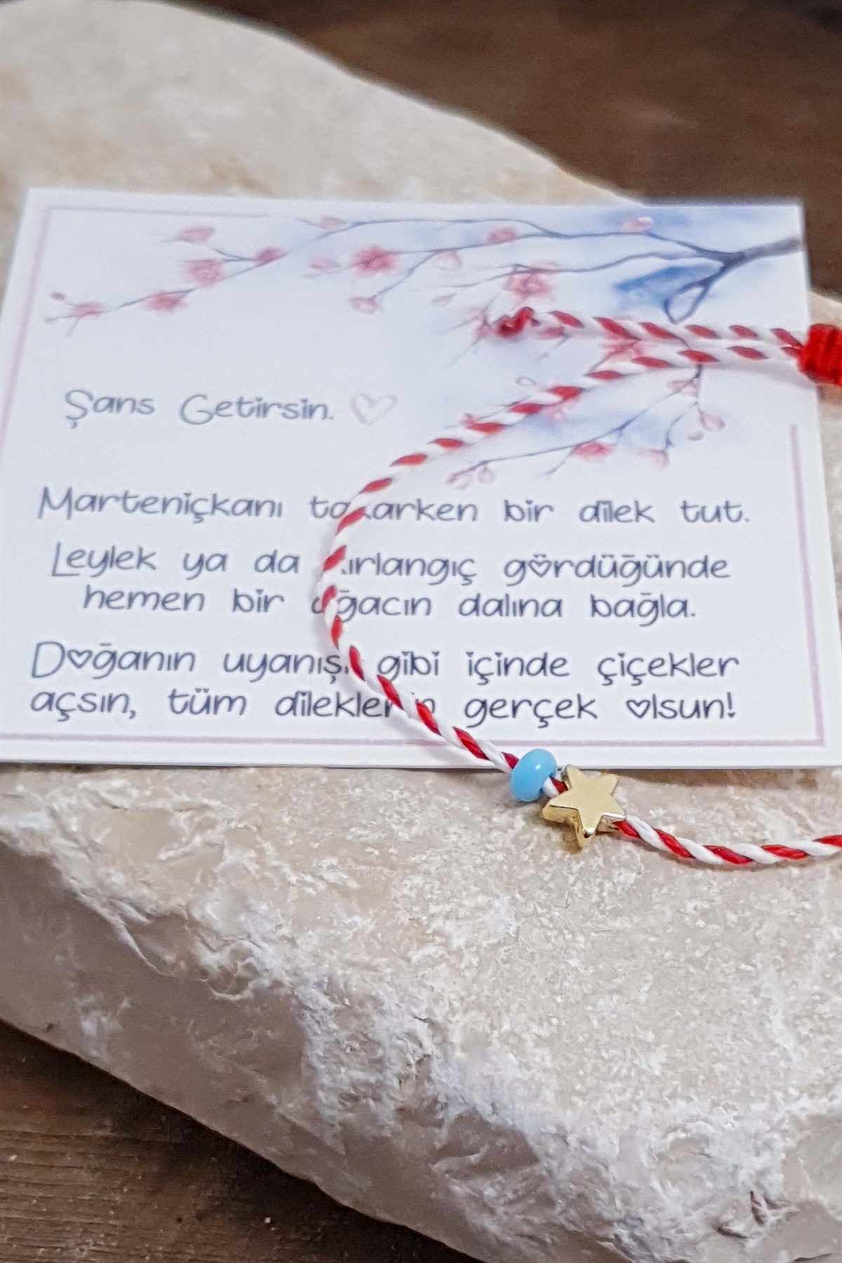 Marteniçka Bileklik