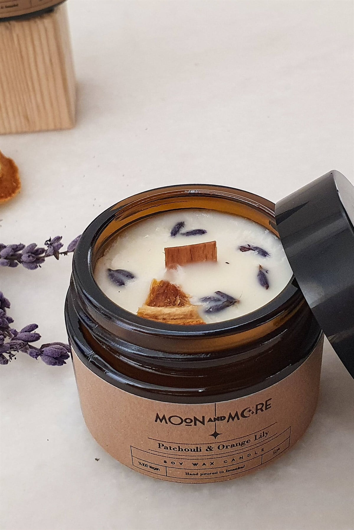 Vegan Mum - Patchuli & Orange Lily - %100 Soya Mumu