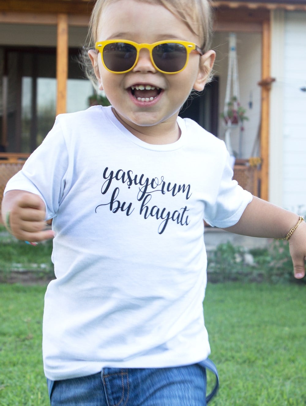 YAŞIYORUM BU HAYATI ÇOCUK T-SHIRT