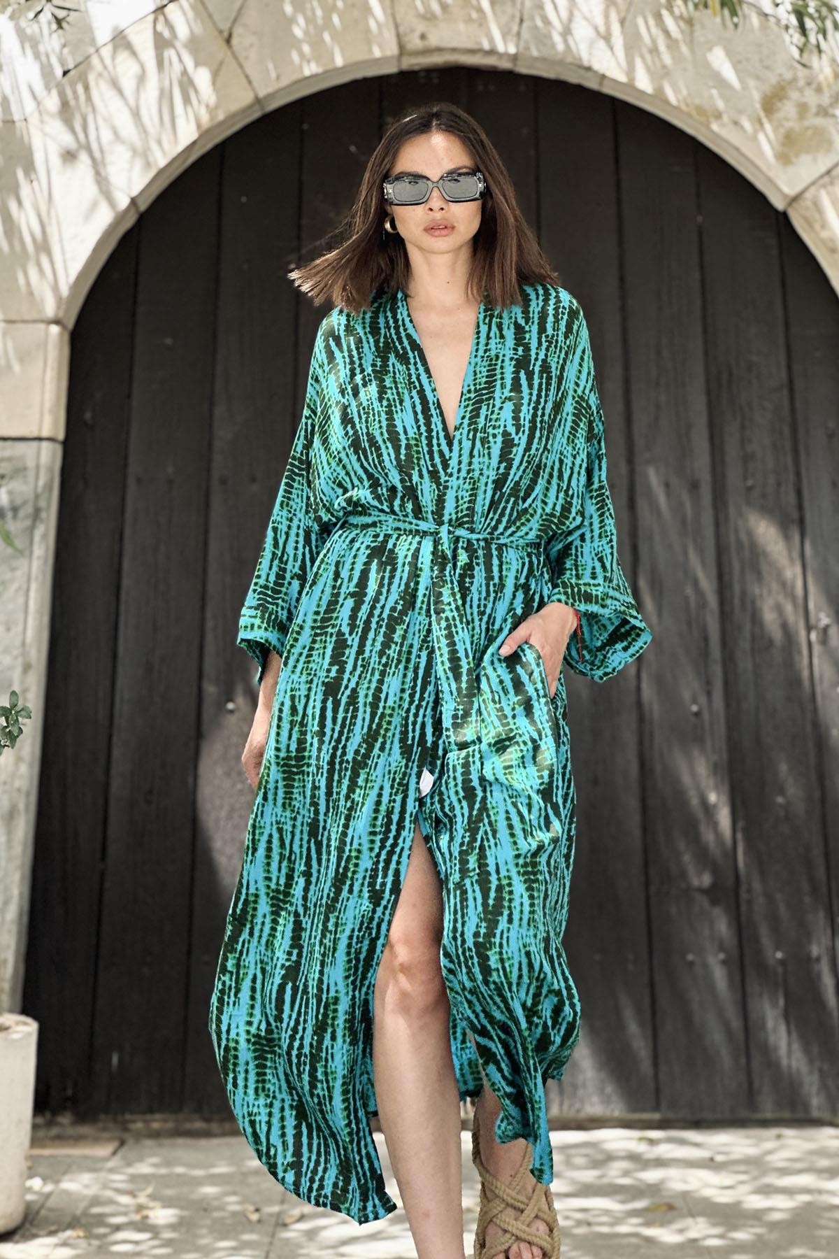 Turquoise Patterned Pocket Caftan