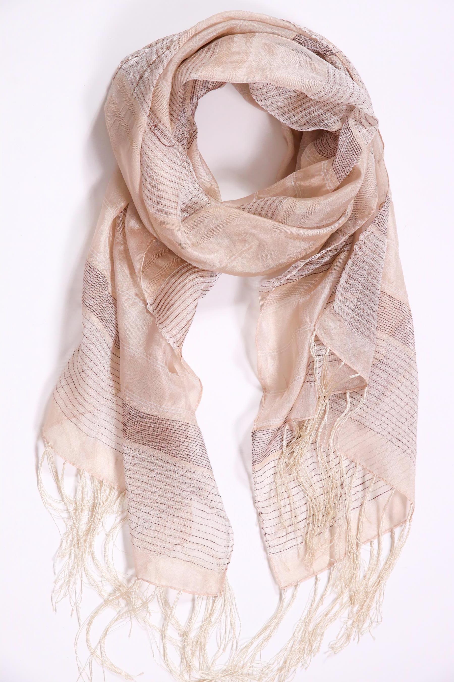 Krem Rengi Gül Desenli Fileli Püsküllü Şal - Şaman Butik Krem Rengi Gül Desenli Fileli Püsküllü Şal