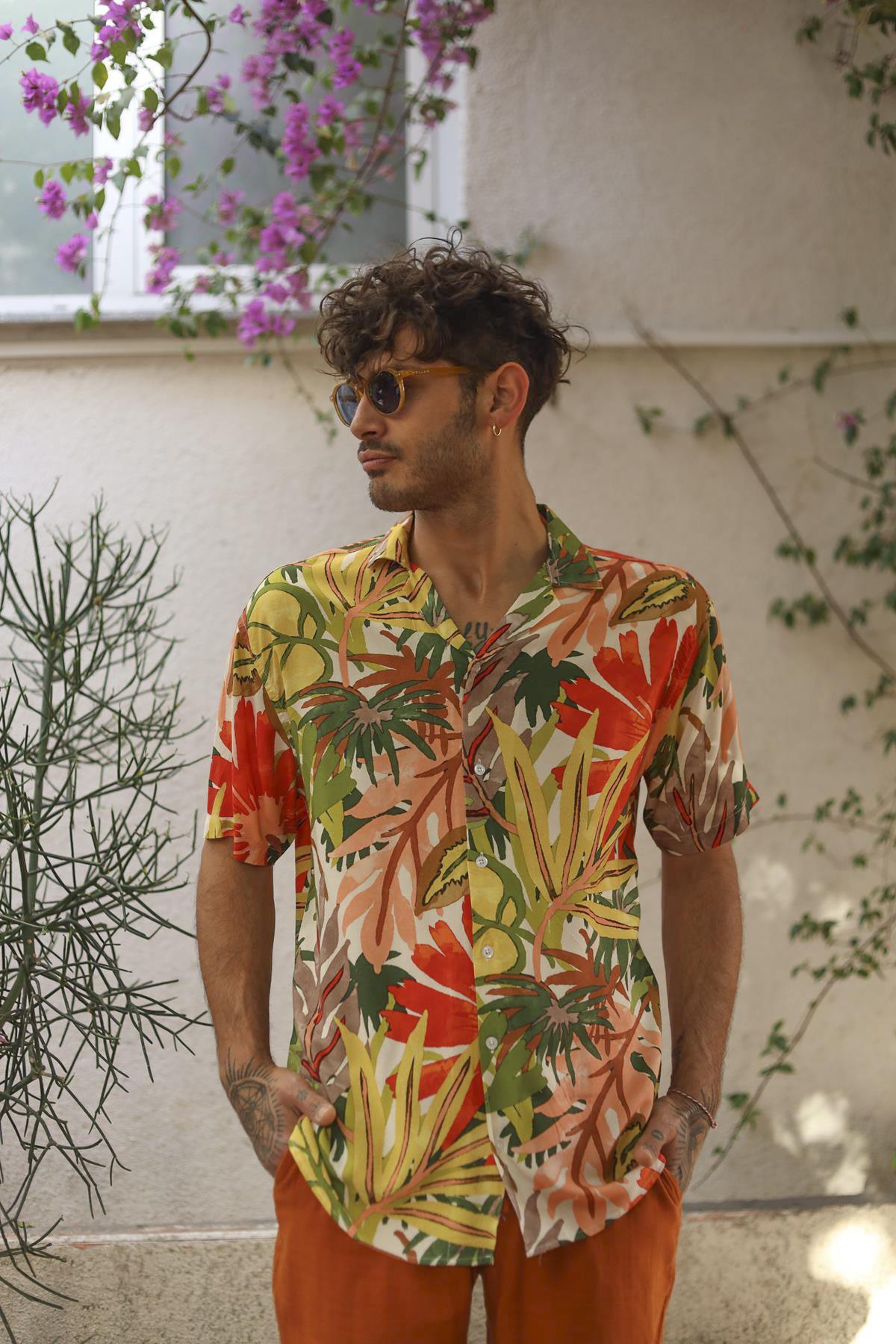 Colorful Patterned Short Sleeve Mens Shirt