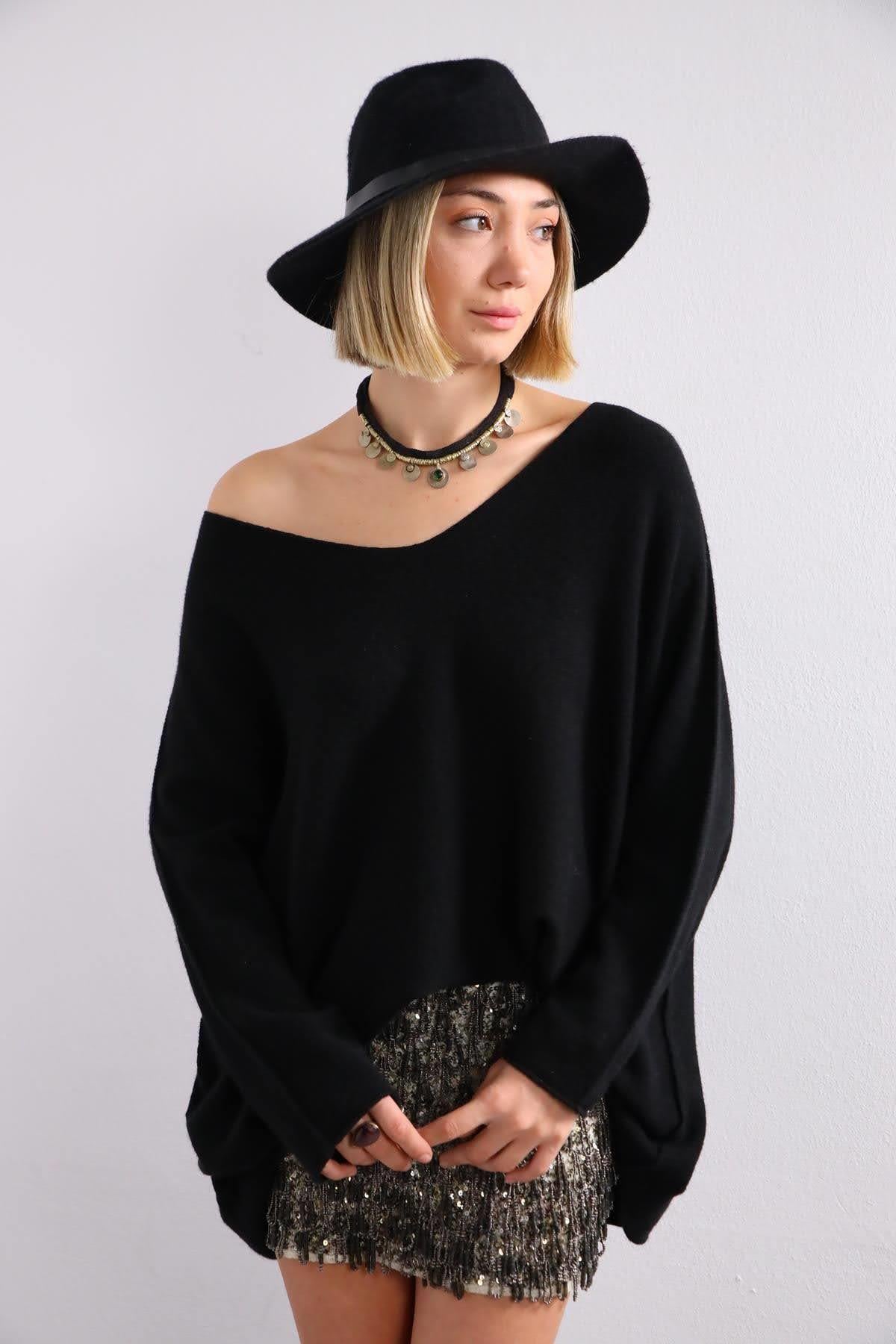 Siyah Yumuşak Doku Salaş Bluz - Şaman Butik Siyah Yumuşak Doku Salaş Bluz