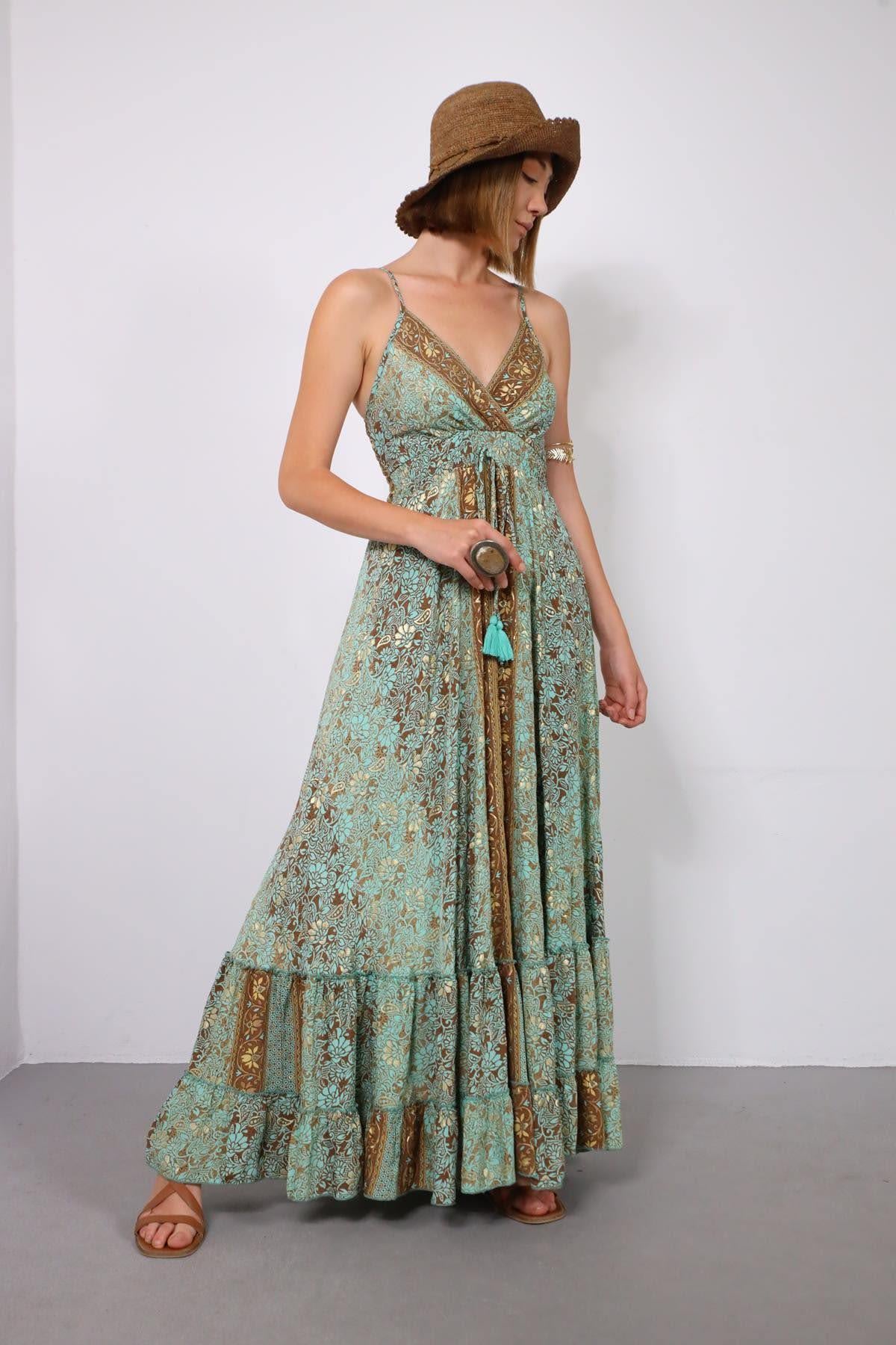 Mint Yeşili Gold Detaylı Sırtı Gipeli İp Askılı İpek Elbise - Şaman Butik Mint Yeşili Gold Detaylı Sırtı Gipeli İp Askılı İpek Elbise