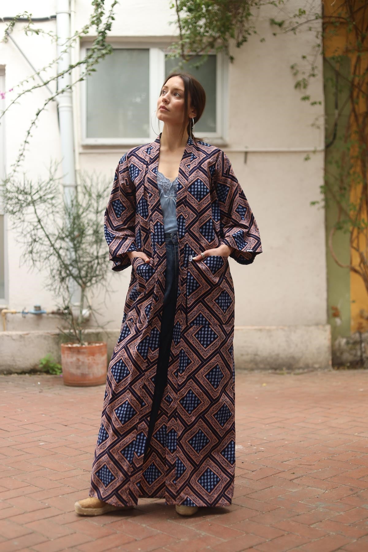 Lacivert Büyük Cepli Uzun Kaftan