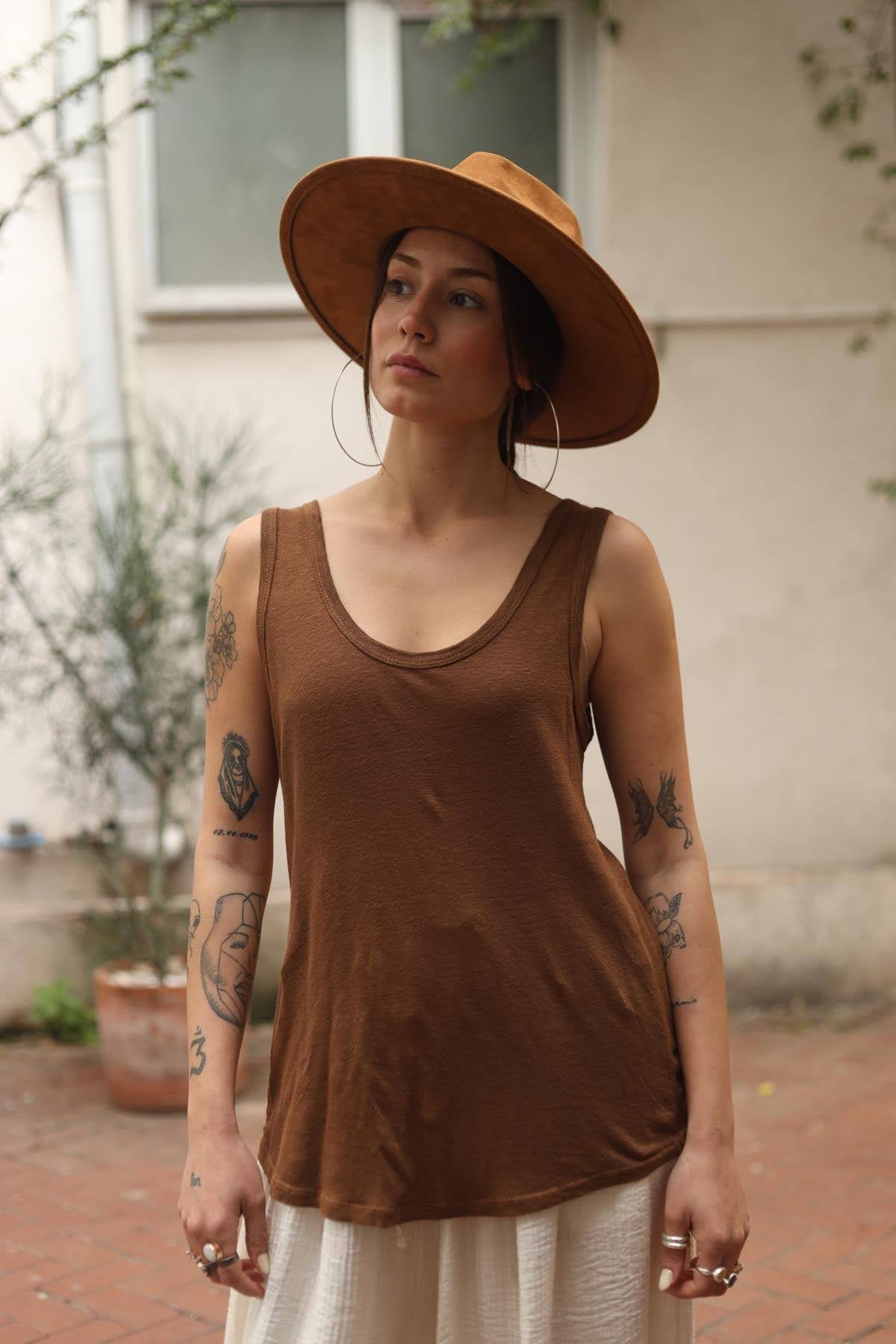 Kahverengi Keten Atlet