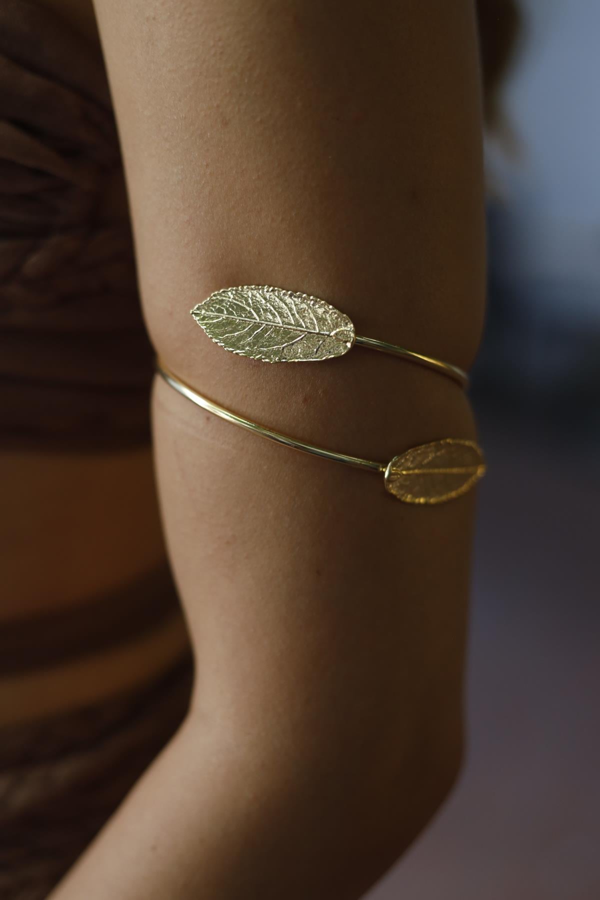 Leafy Arm Cuff