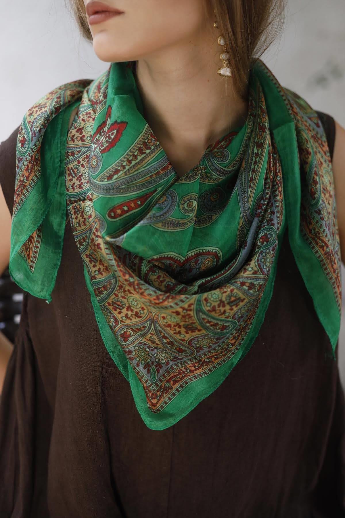 Green Patterned Square Silk Shawl