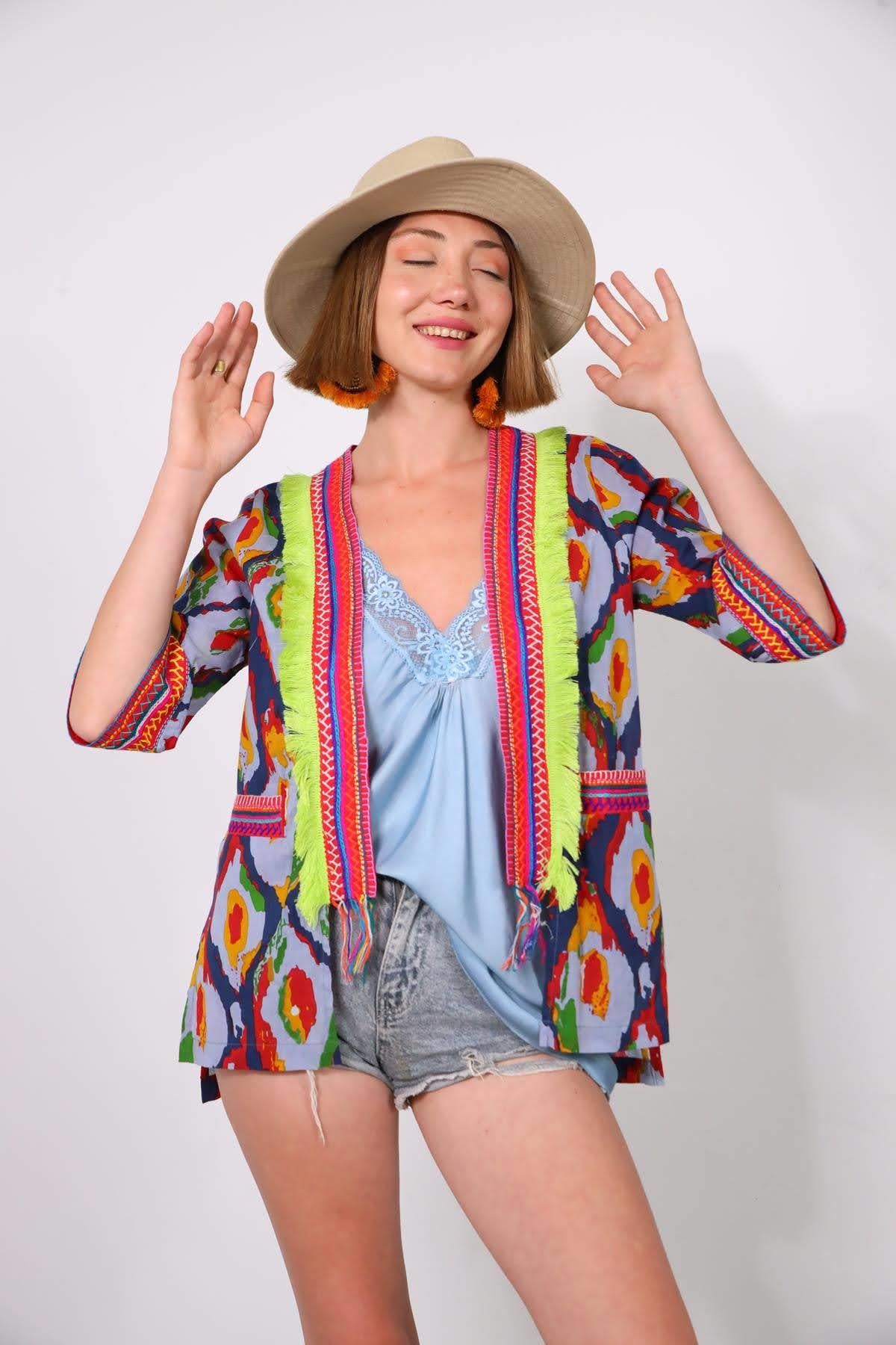Gri Yakası Püsküllü İşlemeli Otantik Kısa Kaftan - Şaman Butik Gri Yakası Püsküllü İşlemeli Otantik Kısa Kaftan