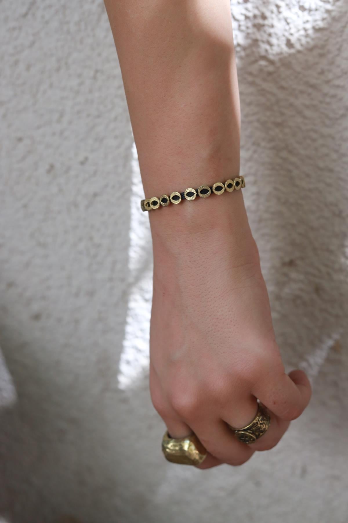 Alloy Madeni Siyah İpli El Yapımı Bileklik