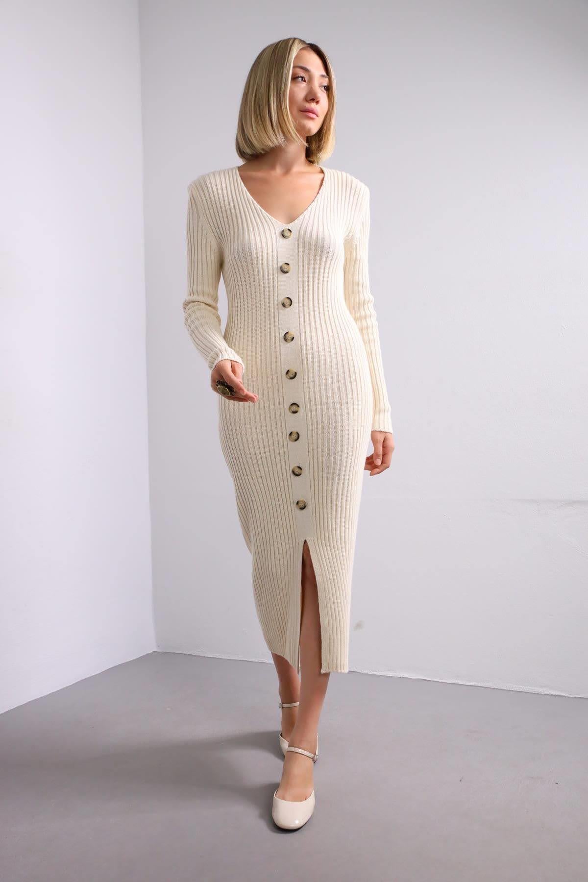 Krem Rengi V Yaka Düğme Detaylı Fitilli Elbise - Şaman Butik Krem Rengi V Yaka Düğme Detaylı Fitilli Elbise