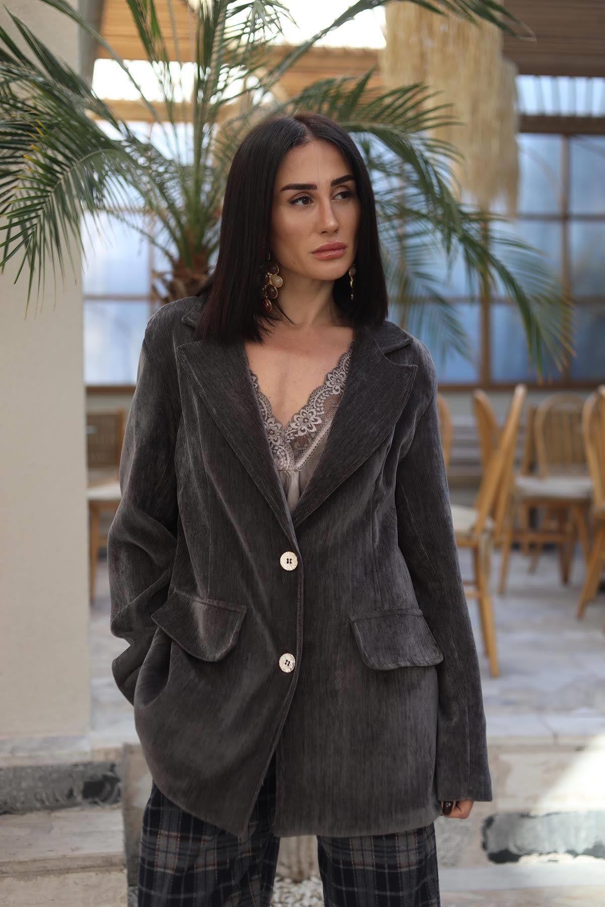 Antrasit Parlak Düğme Detaylı Kadife Ceket