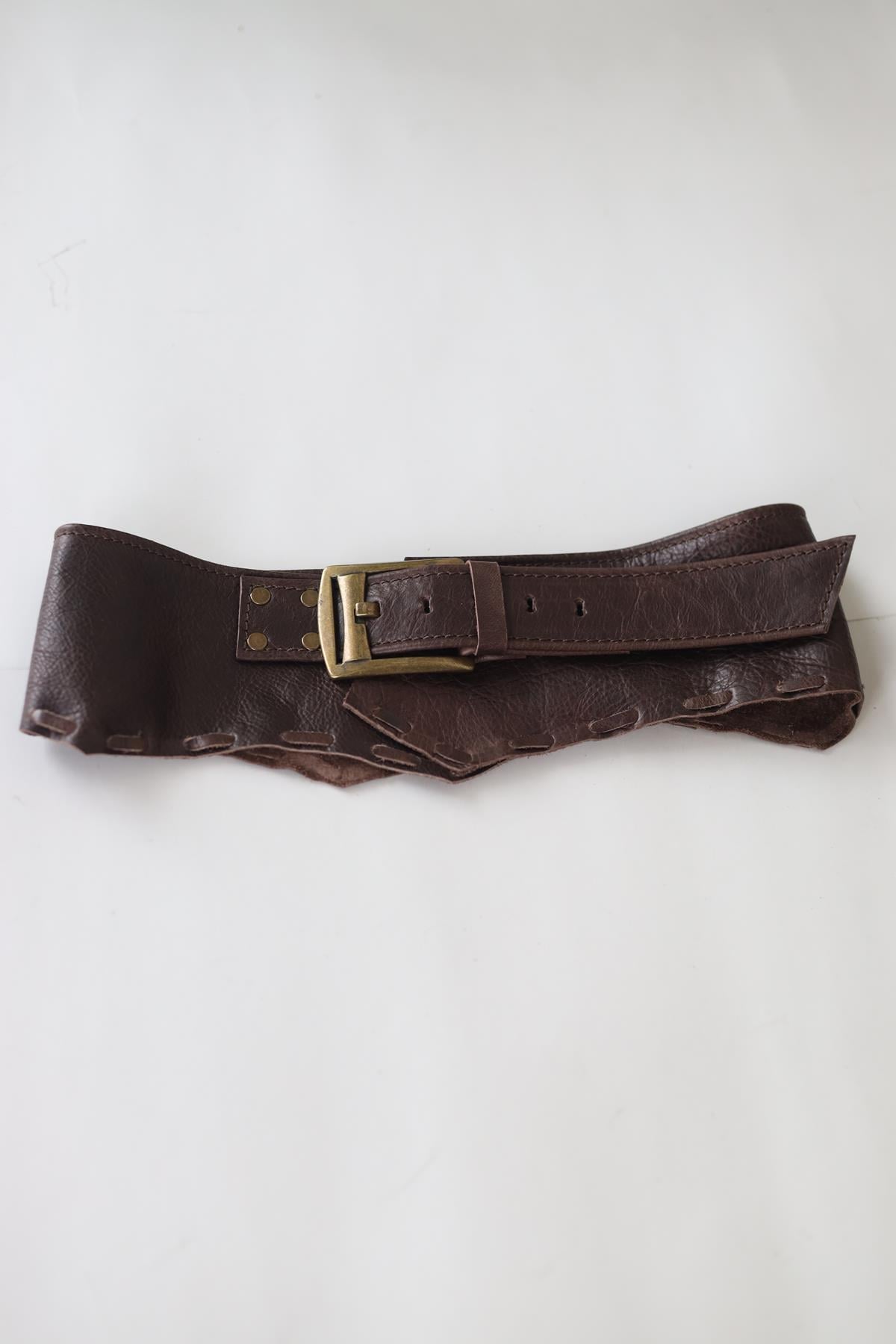 Kahverengi Parçalı Deri Kemer