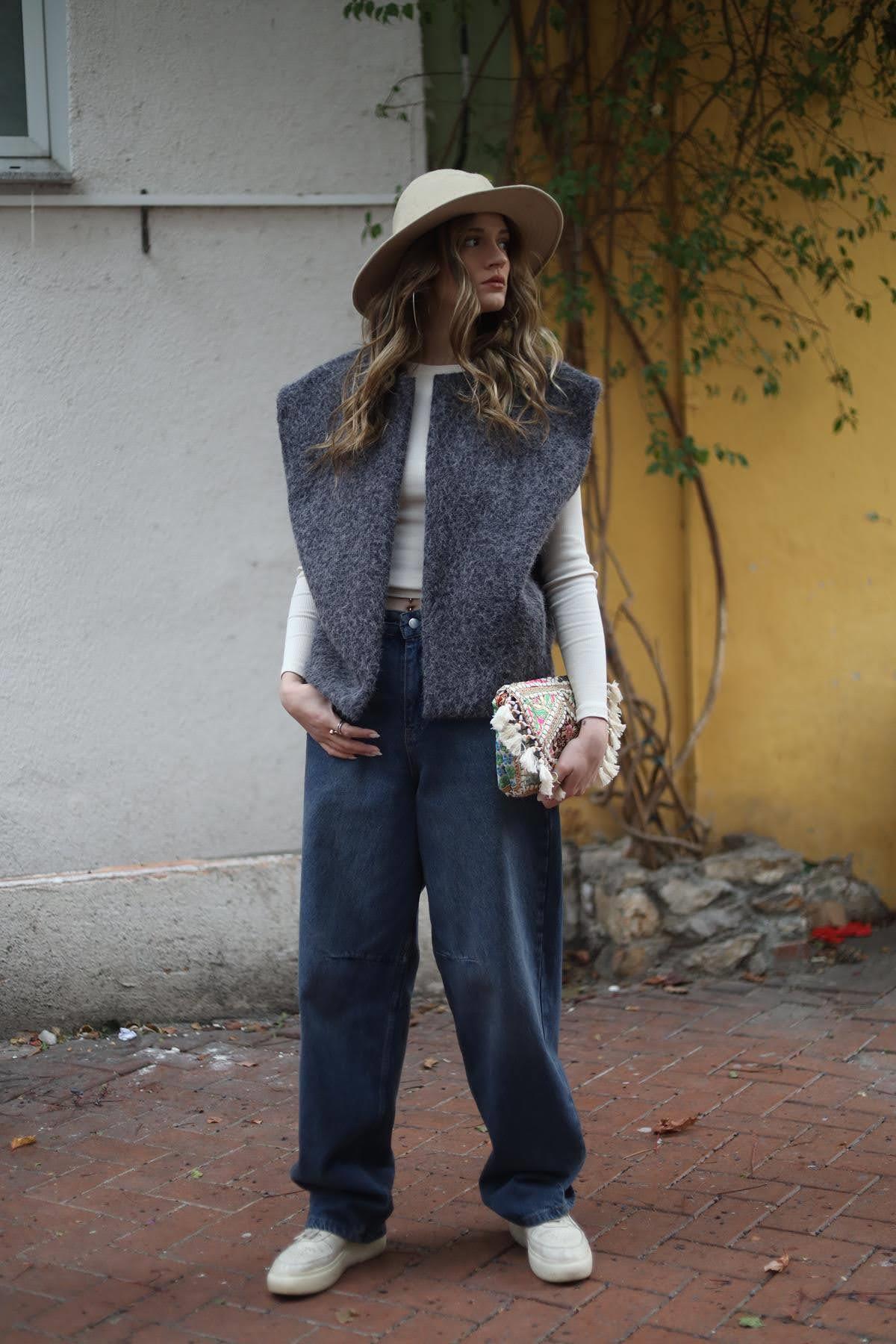 Antrasit Keçe Yelek