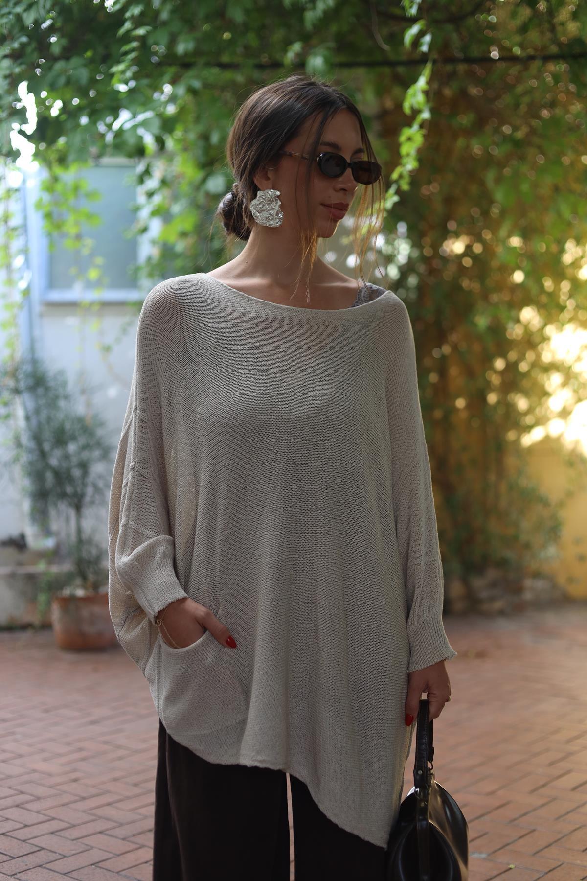 Taş Rengi Asimetrik Kesim Cepli Tunik