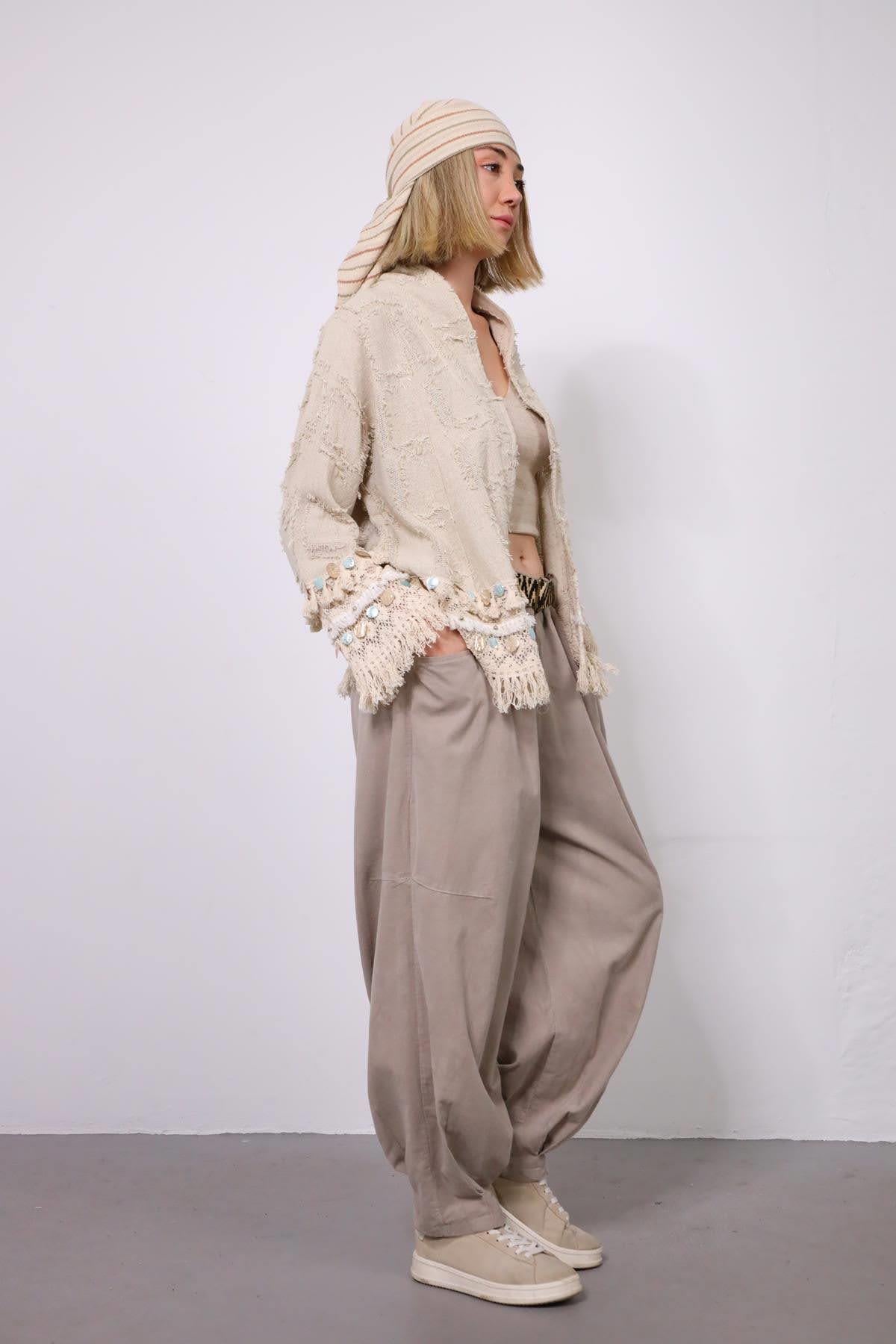 Krem Rengi Saçaklı Kısa Etnik Ceket - Şaman Butik Krem Rengi Saçaklı Kısa Etnik Ceket