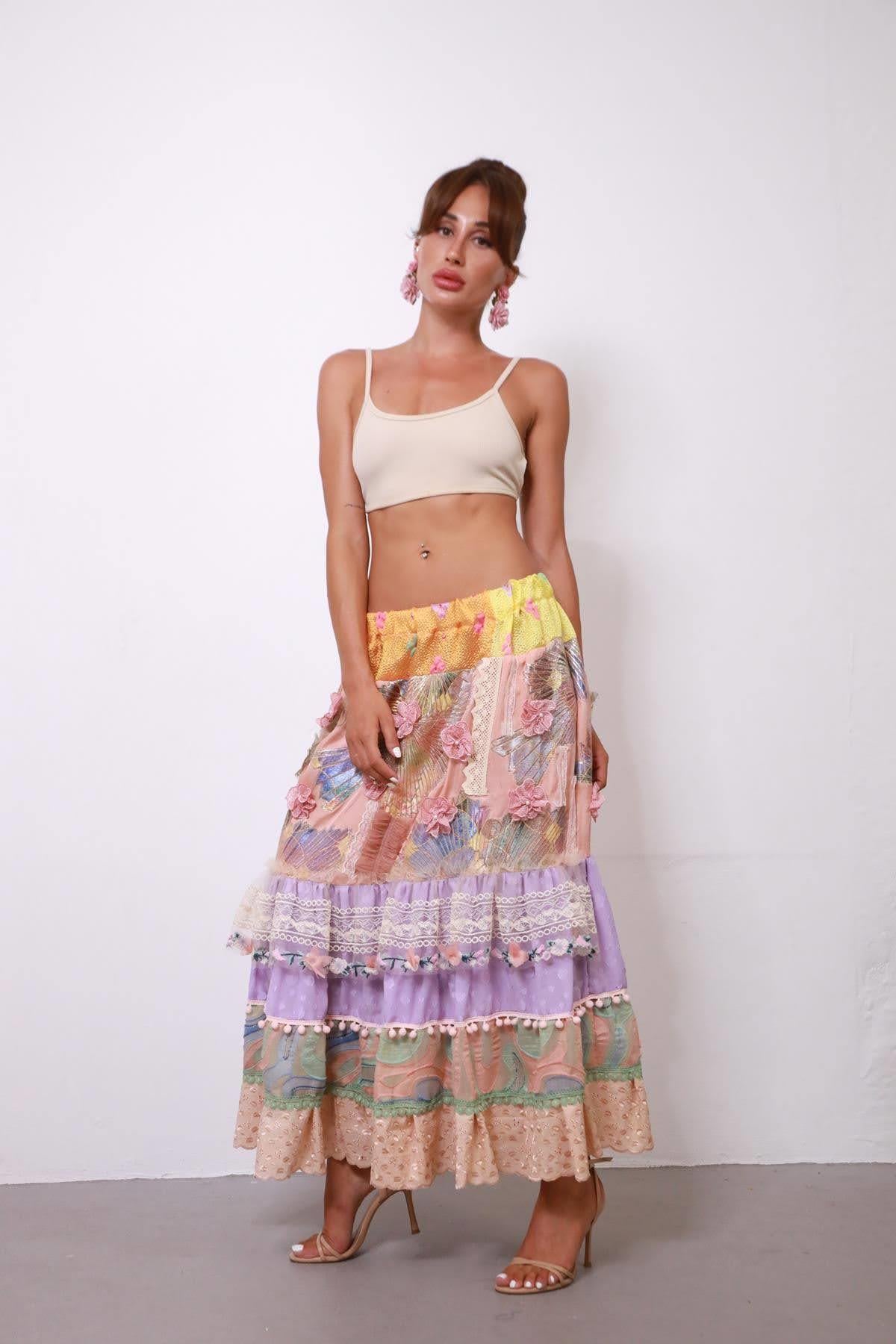 Renkli Güpür ve Tül Detaylı Tasarım Etek - Şaman Butik Renkli Güpür ve Tül Detaylı Tasarım Etek