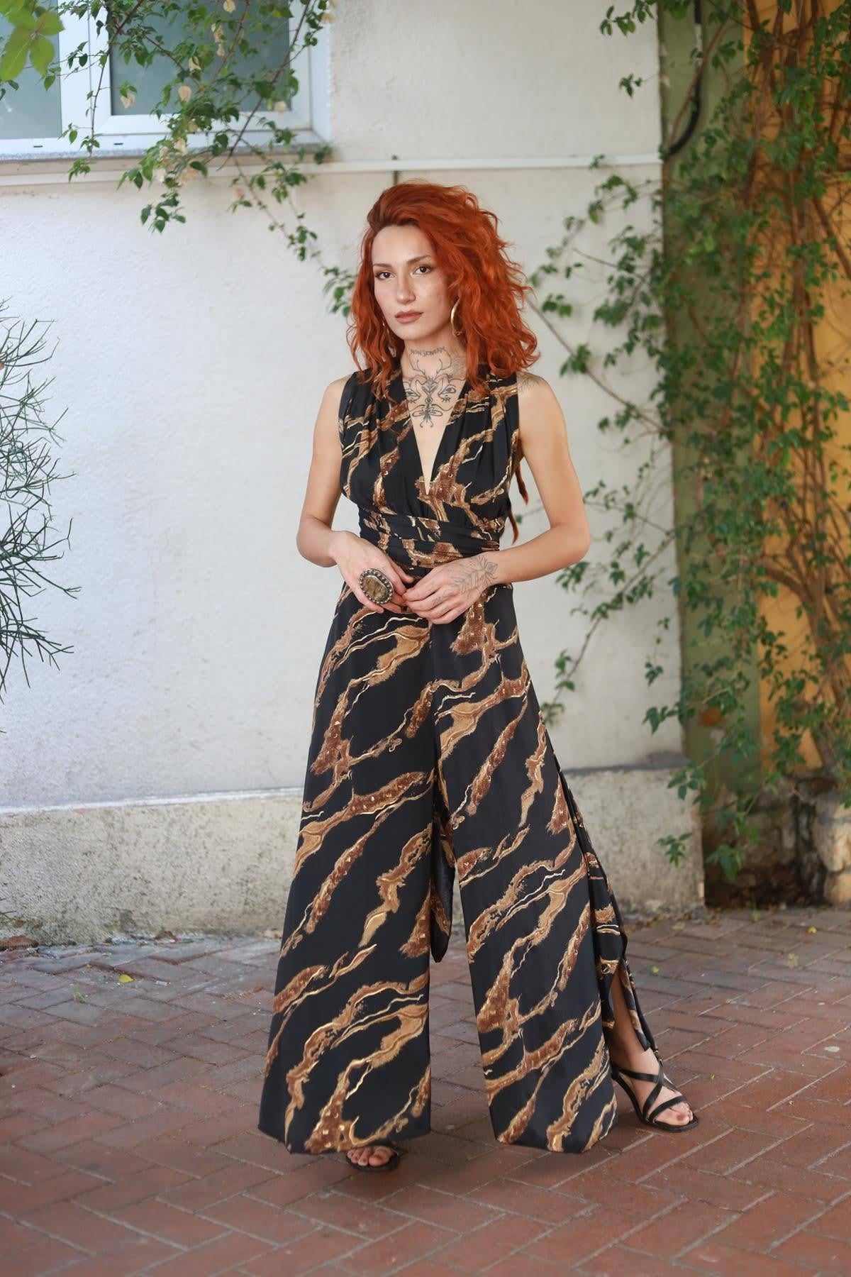 Siyah Desenli İpek Tulum