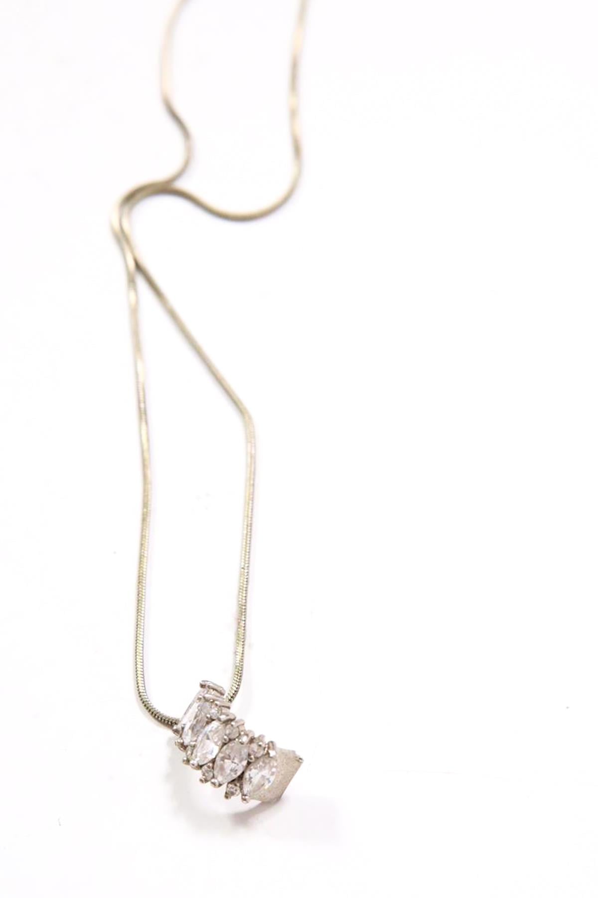 Yarım Tasarım Kristal Kolye - Şaman Butik Yarım Tasarım Kristal Kolye