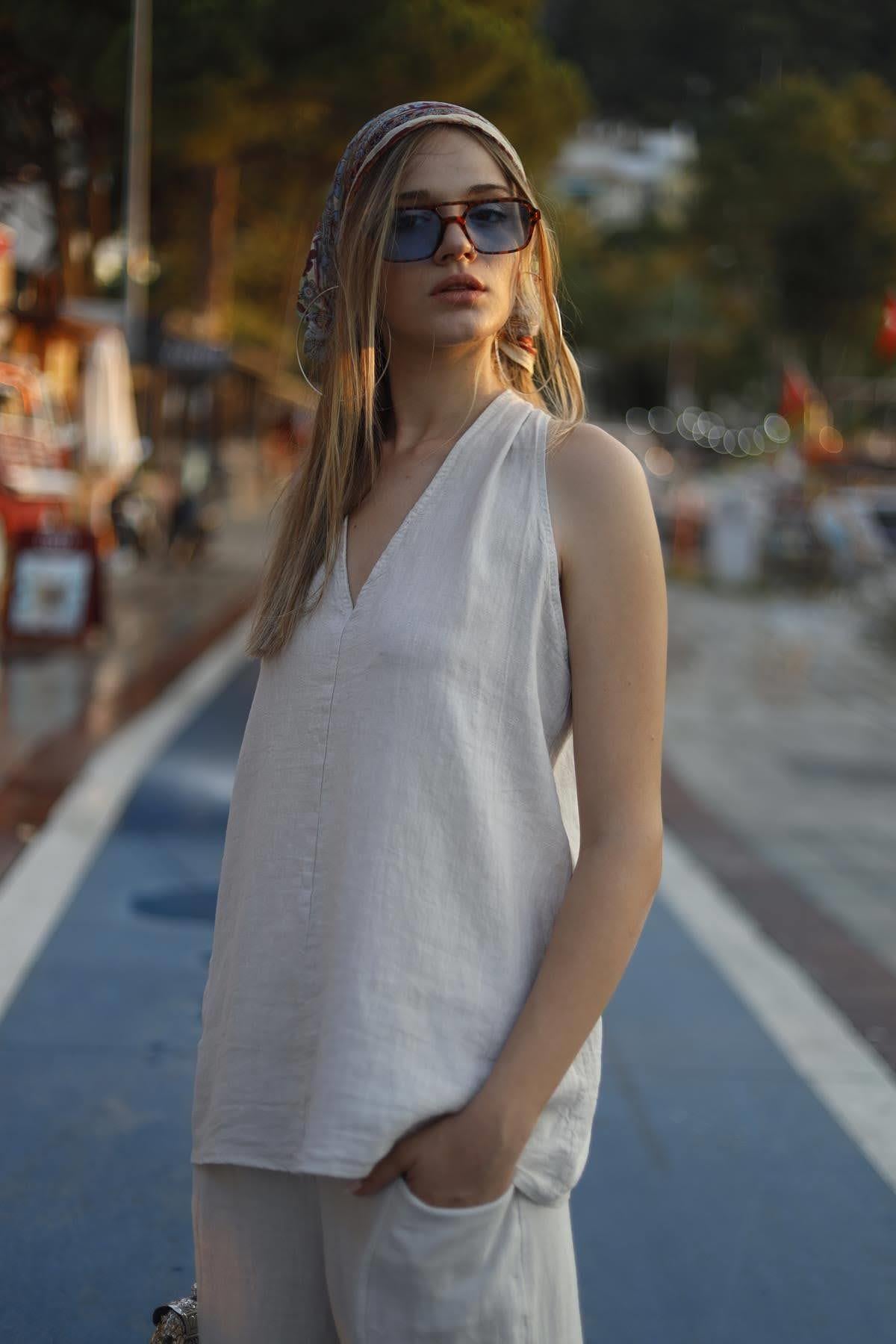 Cream Color Back Detailed Linen Blouse