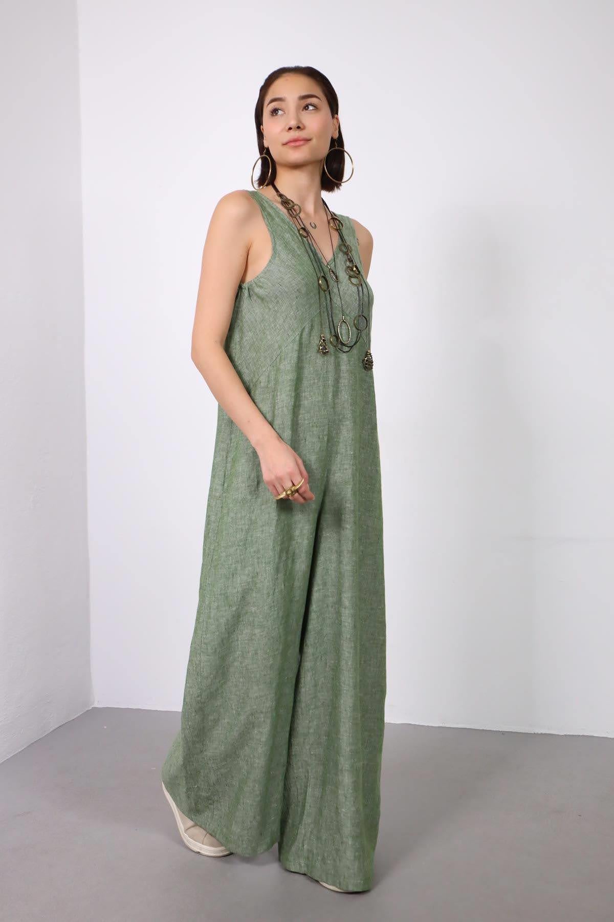 Haki V Yaka Askılı Keten Tulum - Şaman Butik Haki V Yaka Askılı Keten Tulum