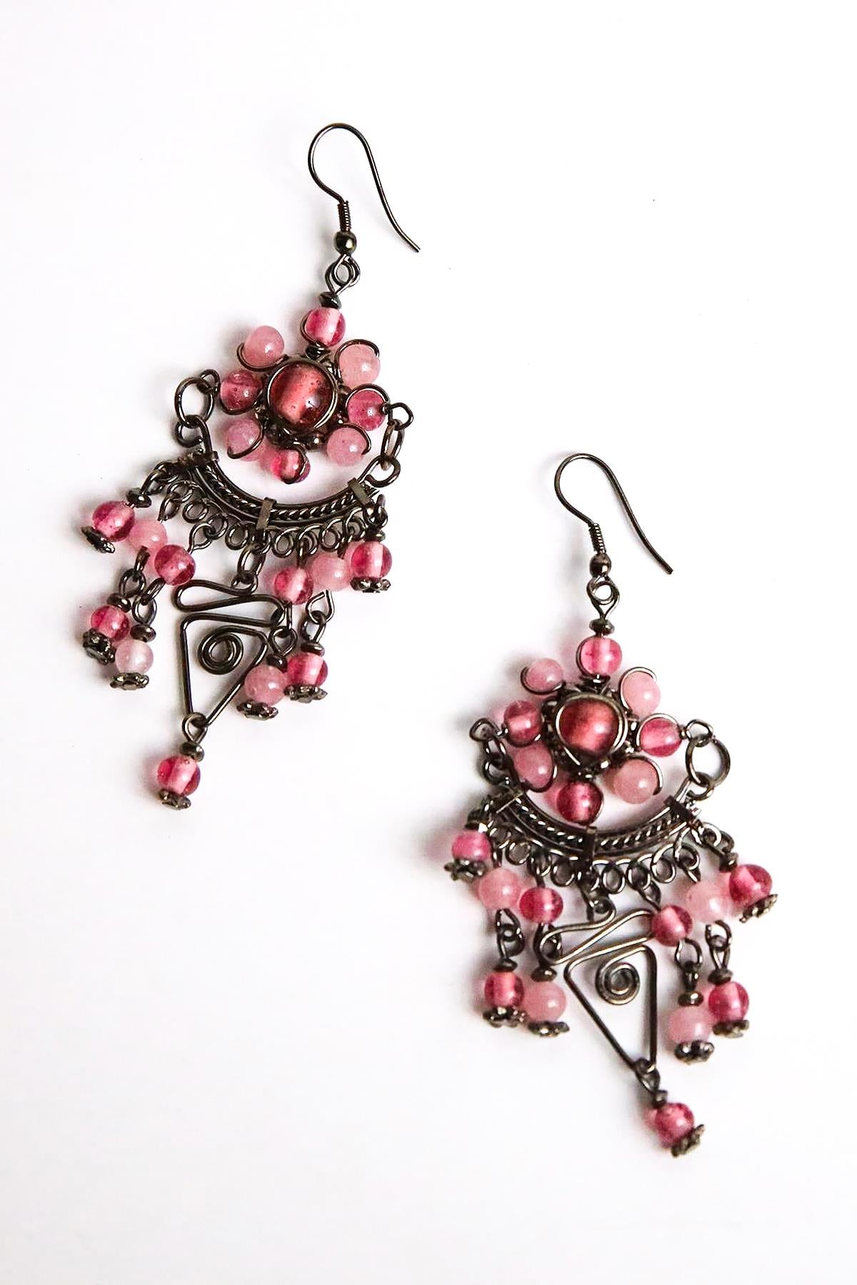  Üçgen Spiral Tasarım Antik Cam Küpe