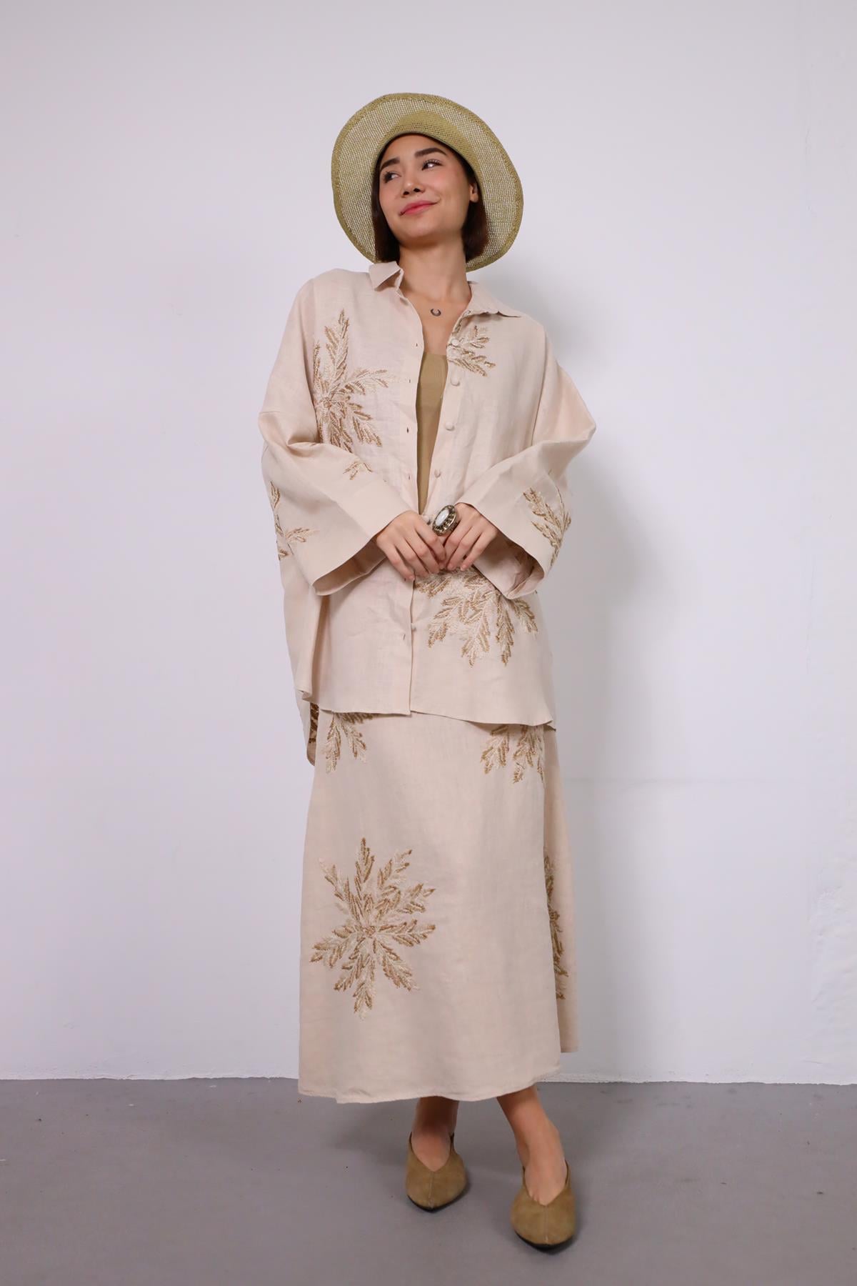 Krem Rengi Oversize İşlemeli Keten Gömlek - Şaman Butik Krem Rengi Oversize İşlemeli Keten Gömlek