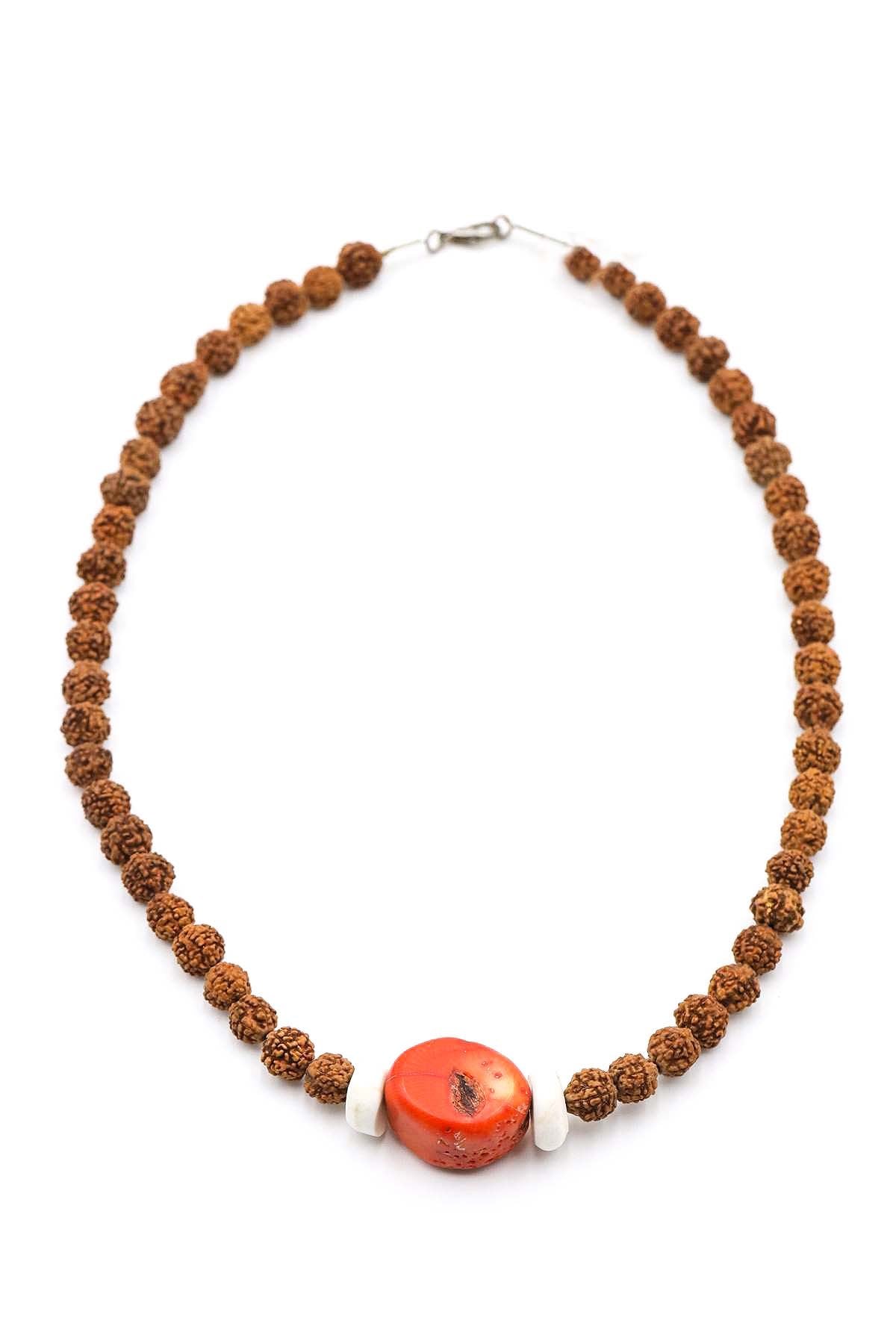 Rudraksha ve Eskitme Parça Detaylı Kolye