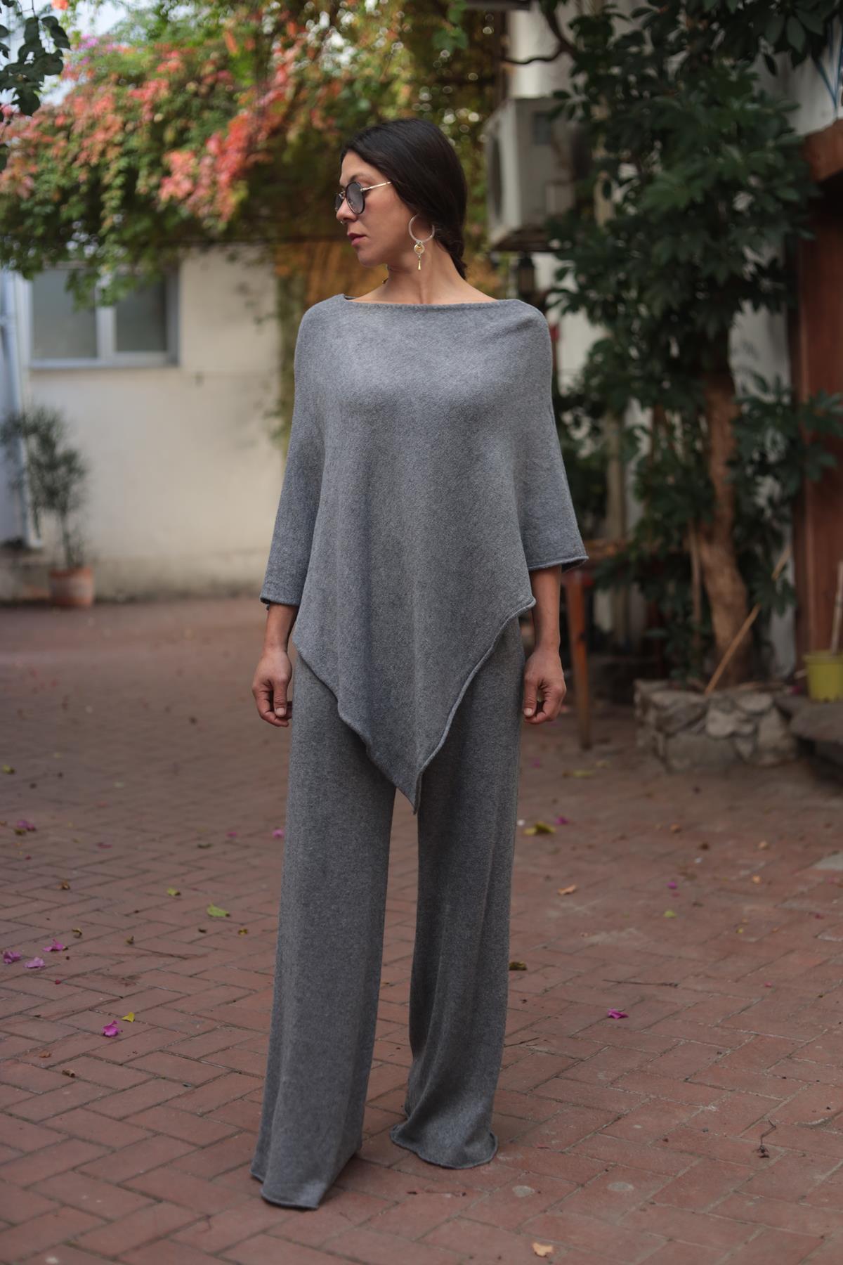 Gri Yumuşak Doku Panço ve Pantolon Takım