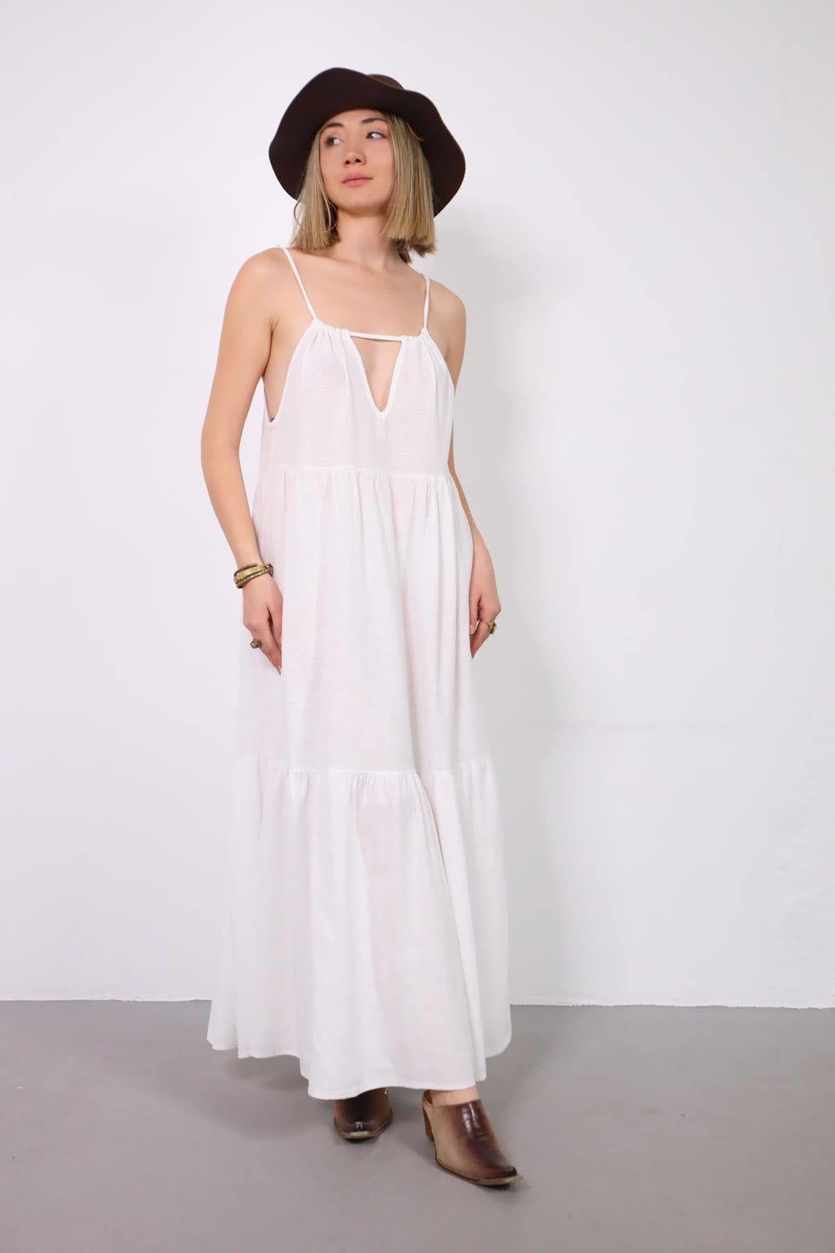 Beyaz Yakası Büzgülü İp Askılı Keten Elbise - Şaman Butik Beyaz Yakası Büzgülü İp Askılı Keten Elbise