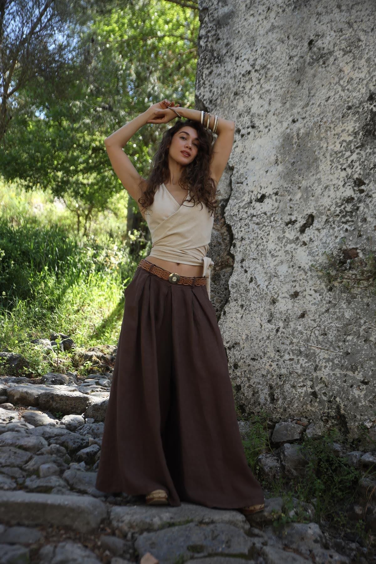 Kahverengi Geniş Paça Pileli Keten Pantolon