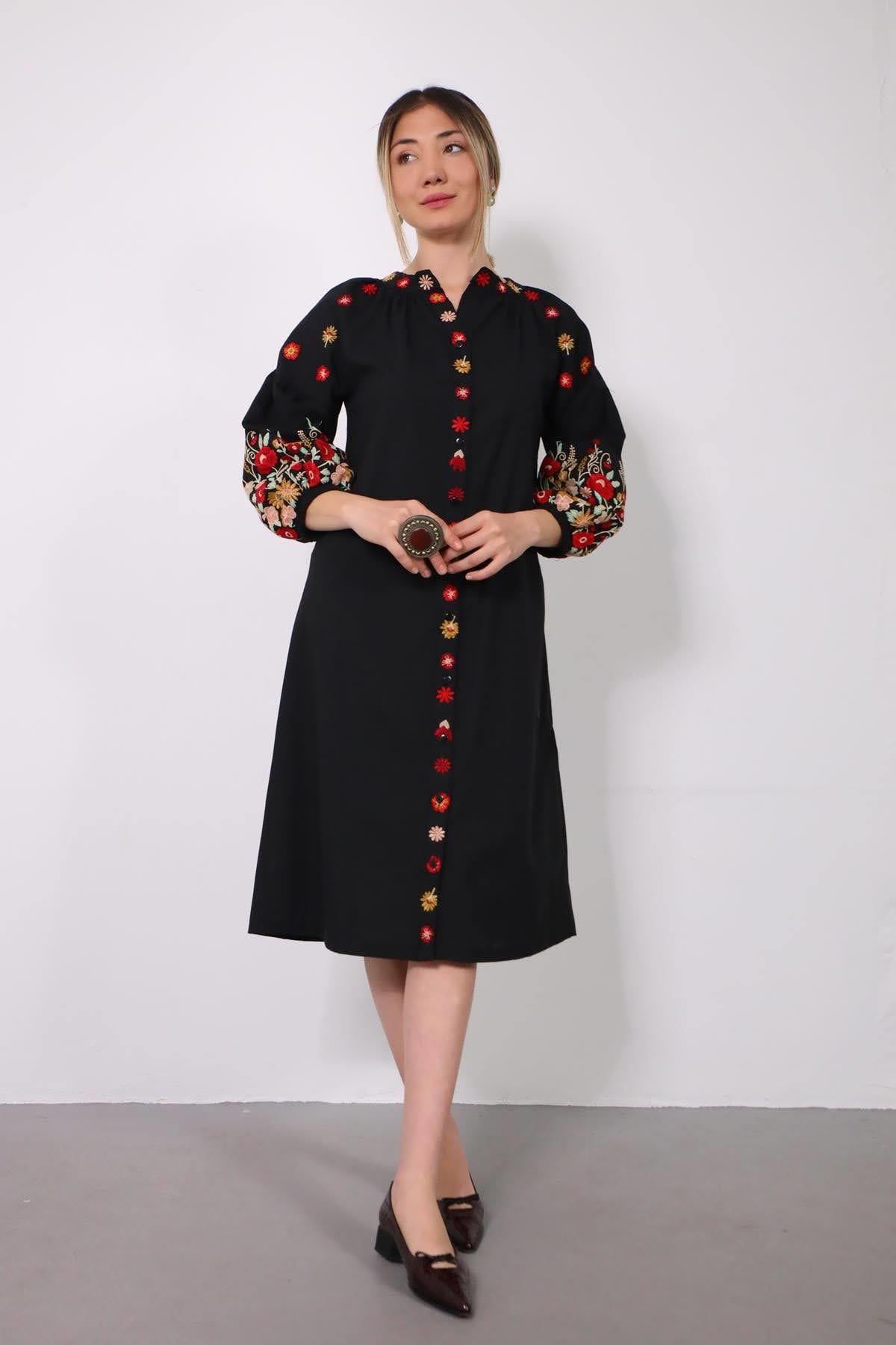 Siyah İşlemeli Kemerli Gömlek Elbise - Şaman Butik Siyah İşlemeli Kemerli Gömlek Elbise
