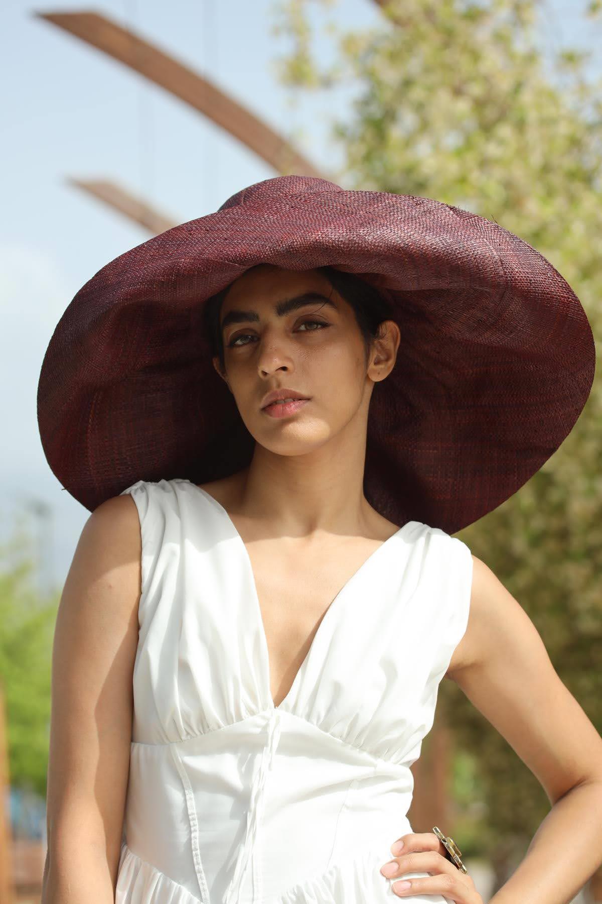 Burgundy Color Raffia Hat